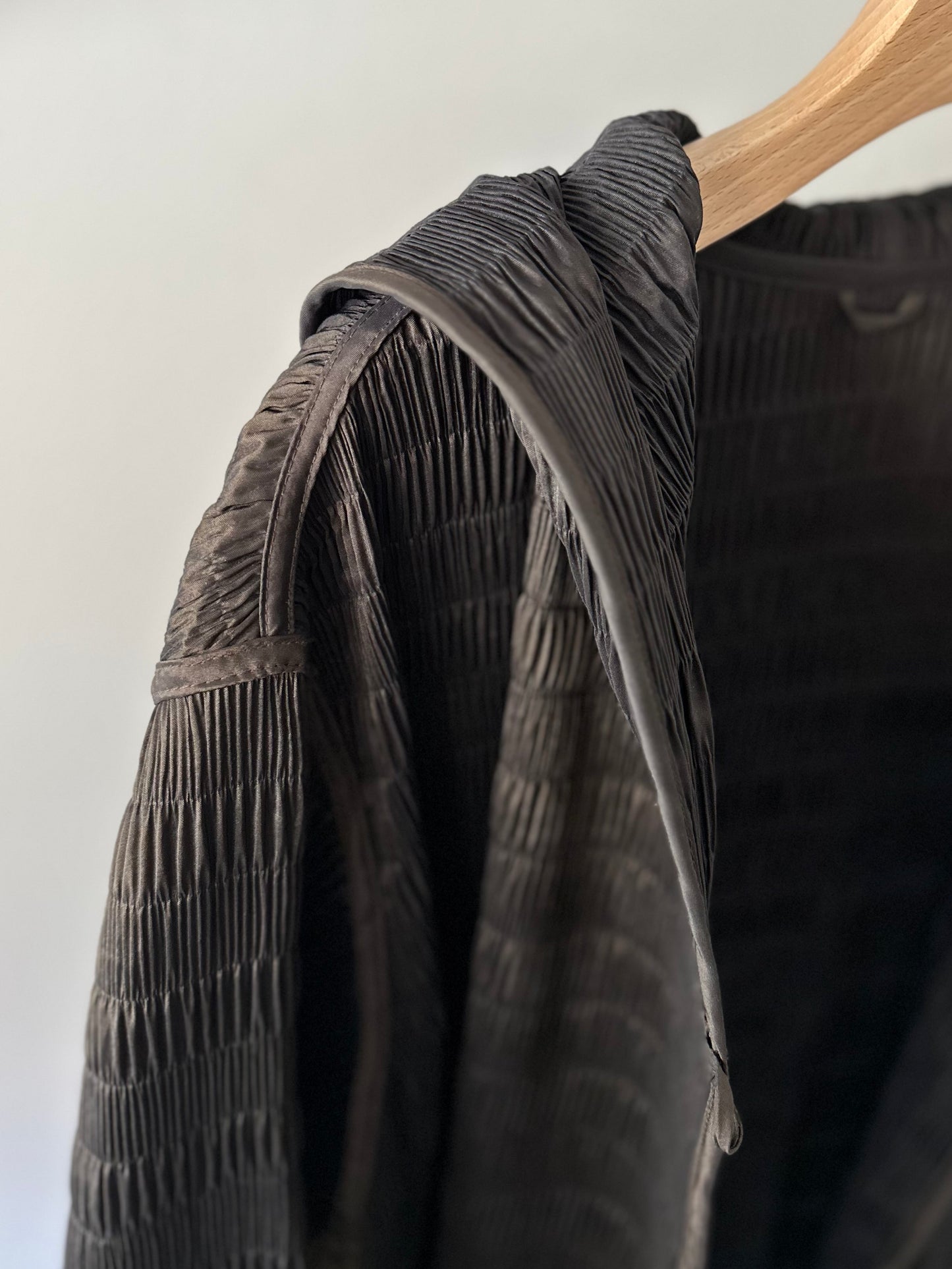 reversible pleats coat