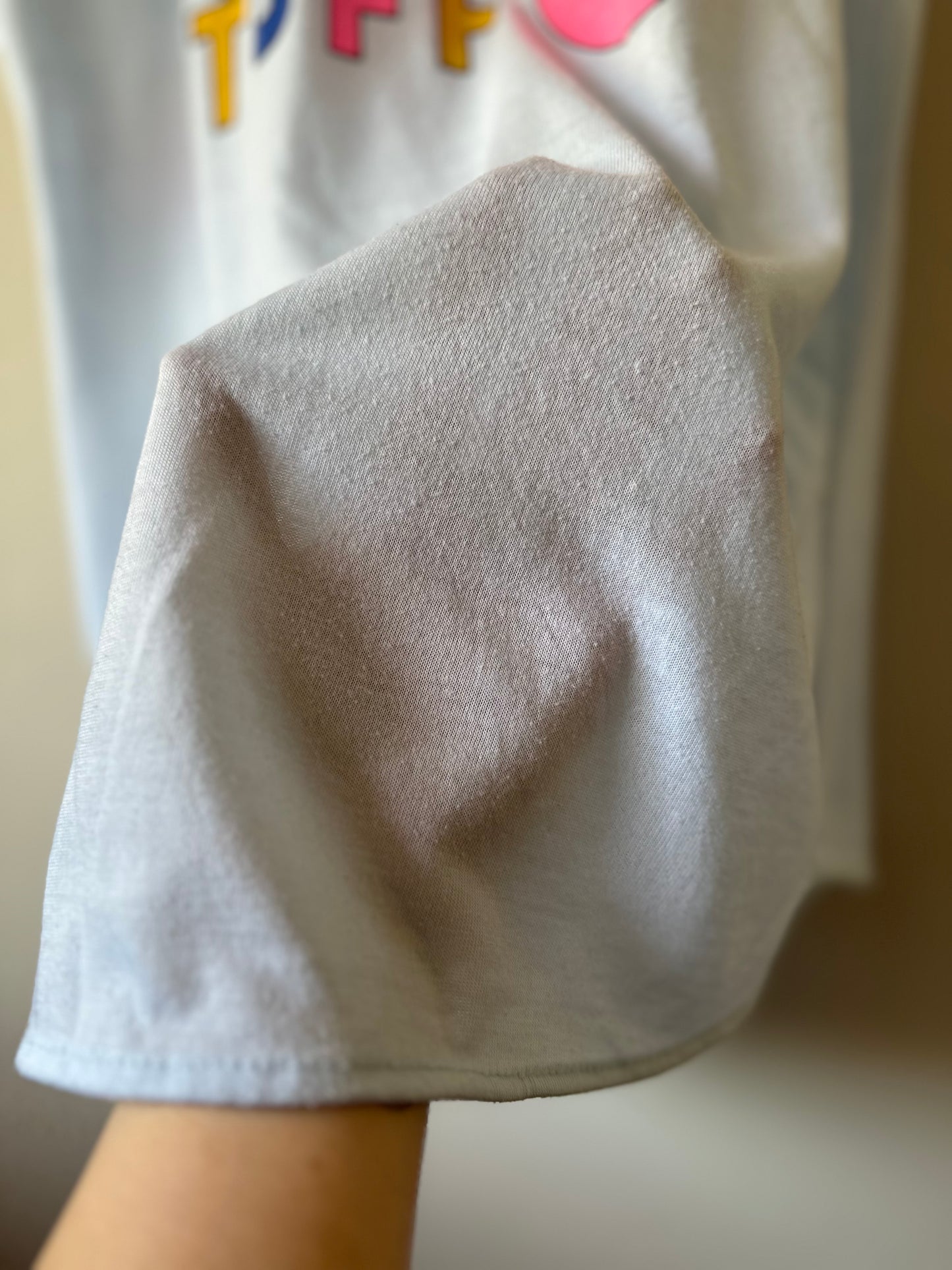 sleeveless print T-shirt