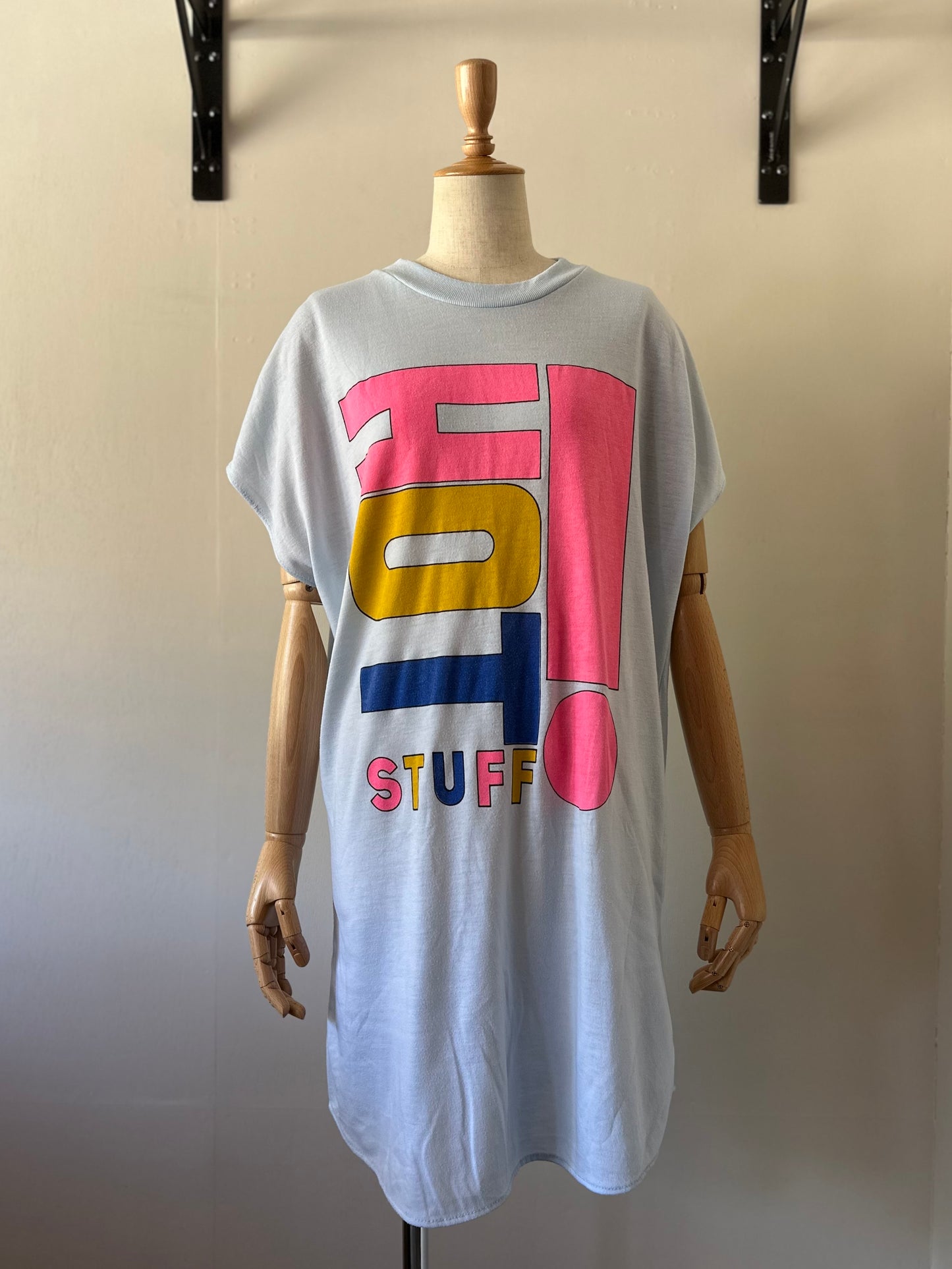 sleeveless print T-shirt