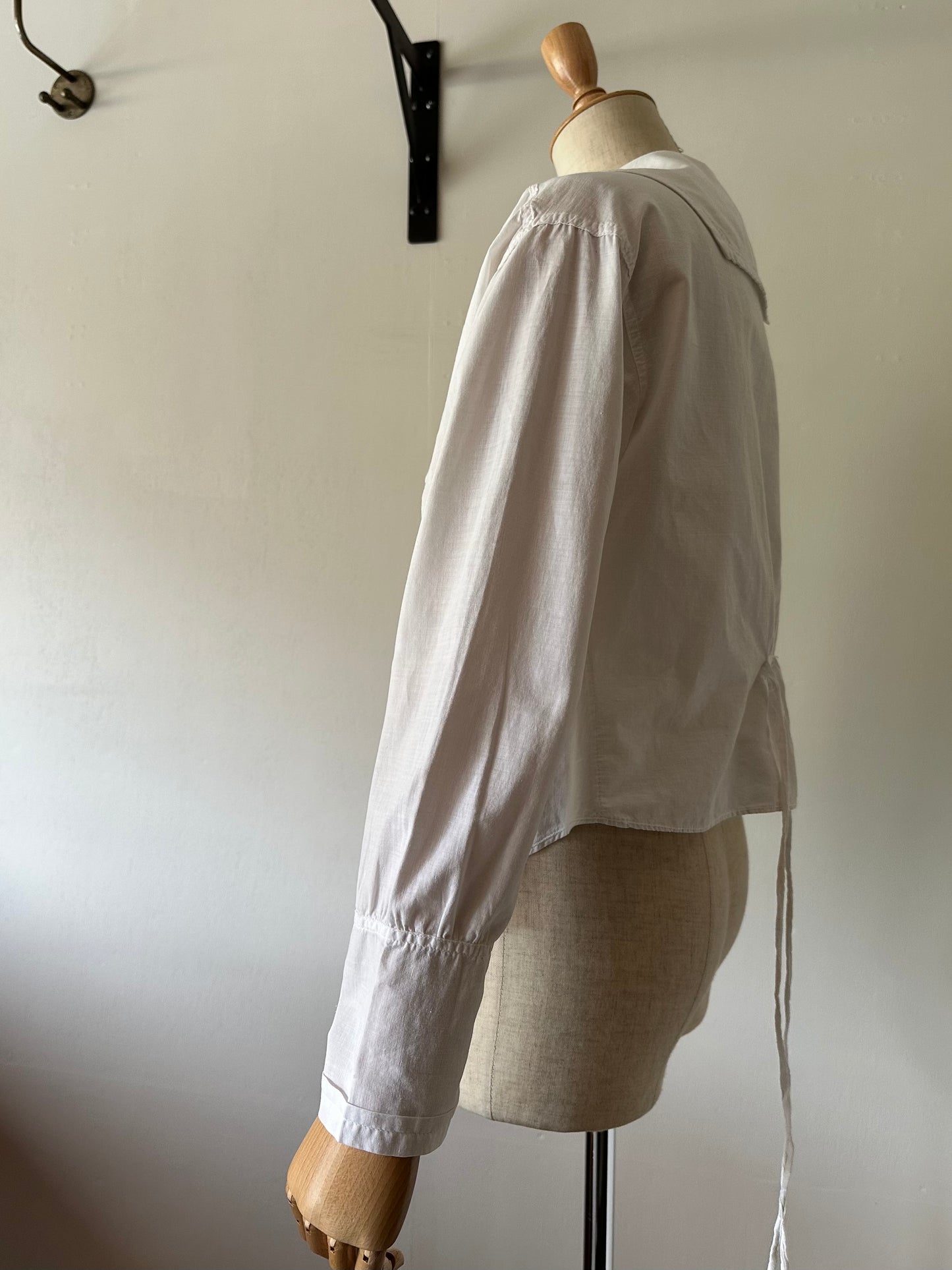 embroidery lace blouse