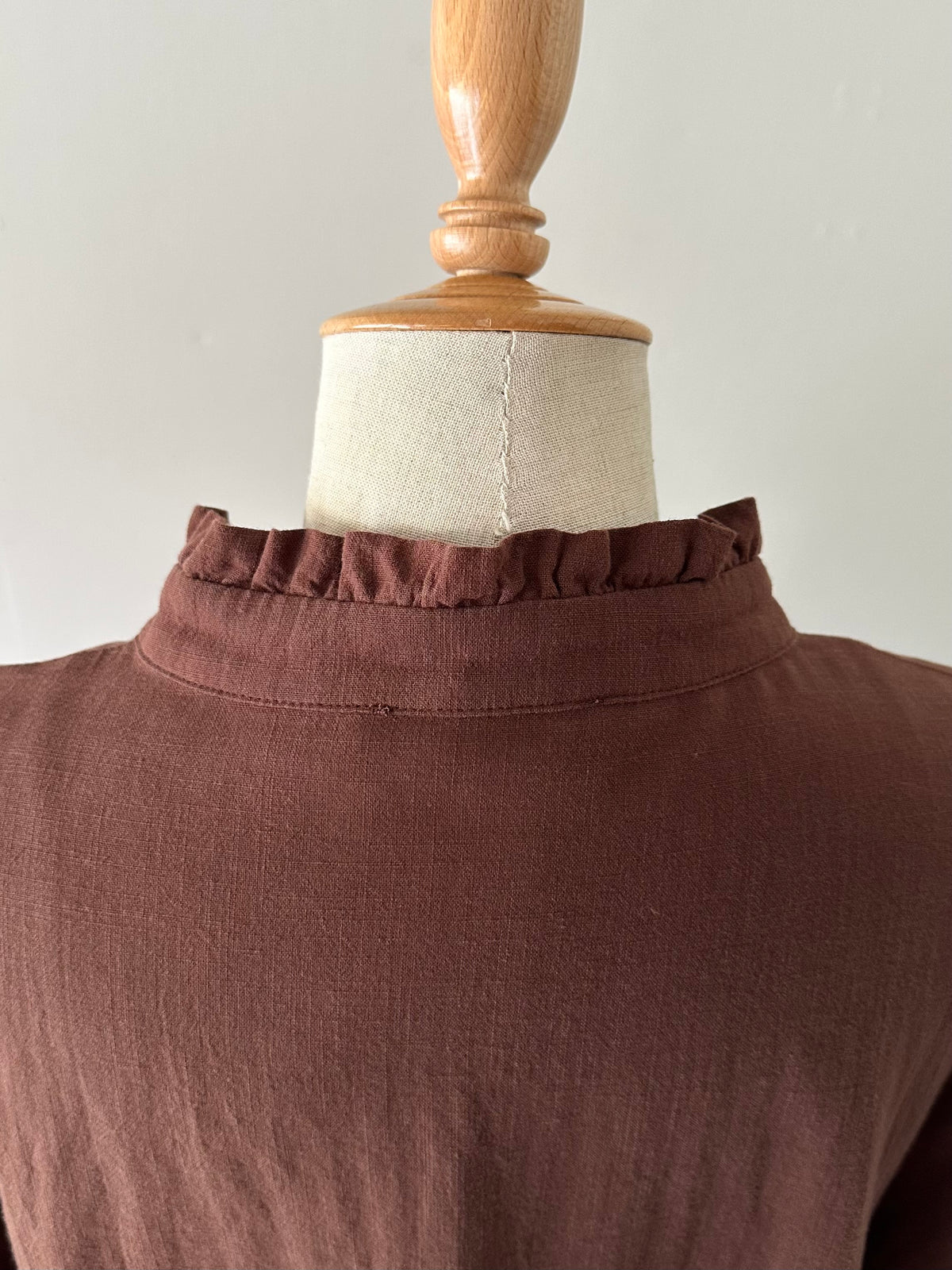 frill design blouse