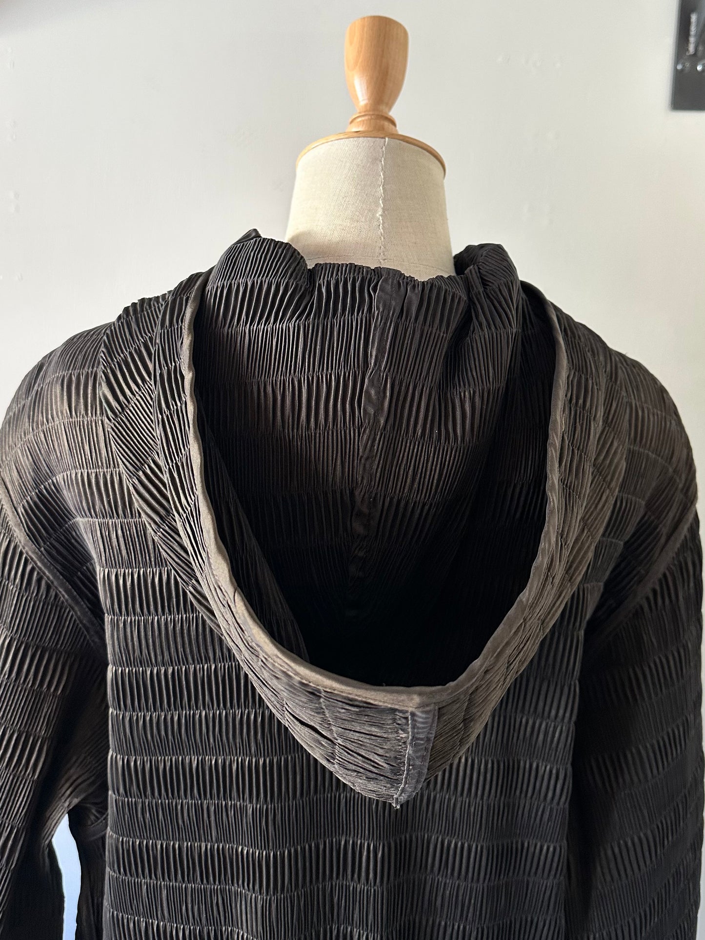 reversible pleats coat