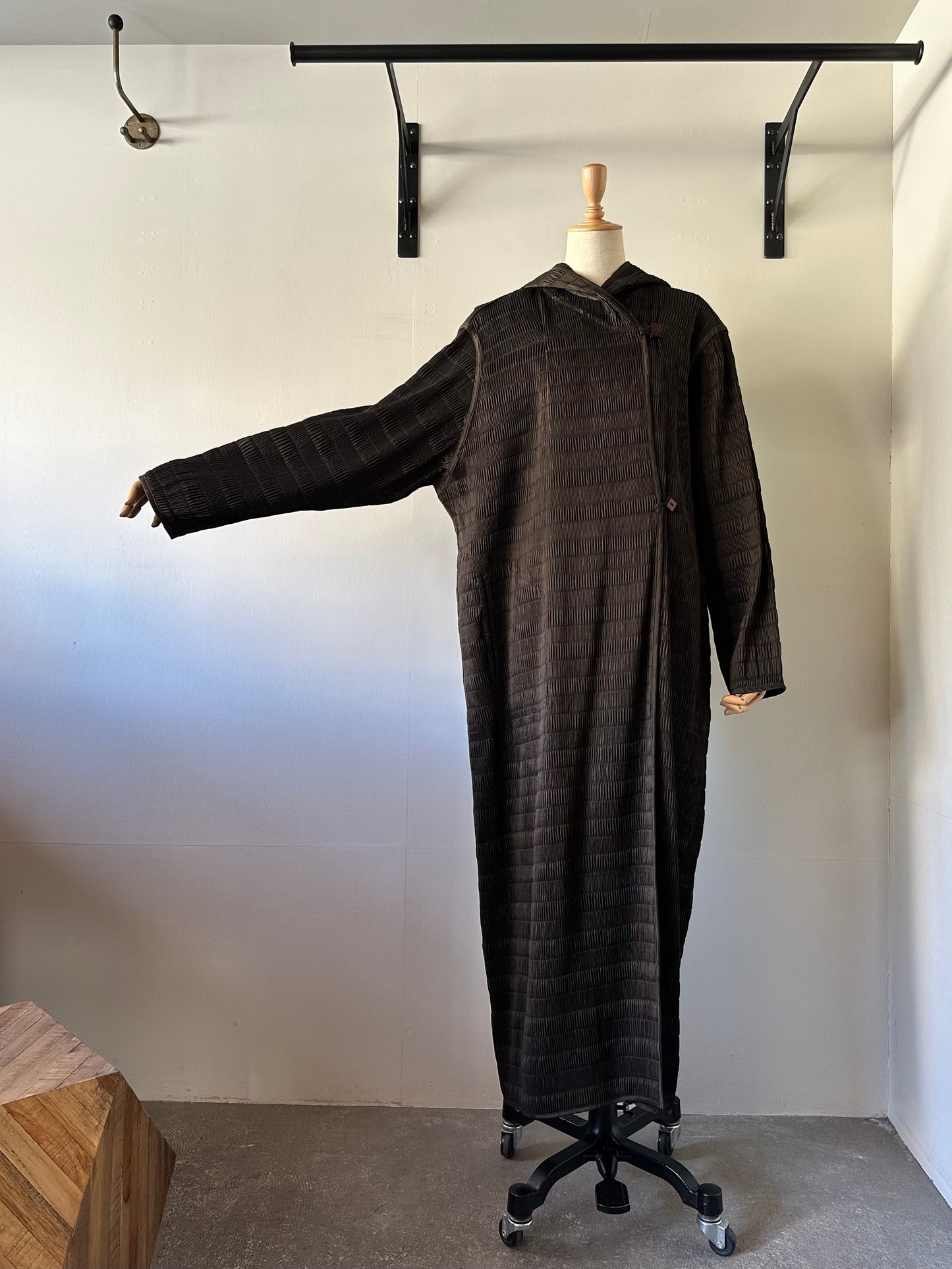 reversible pleats coat