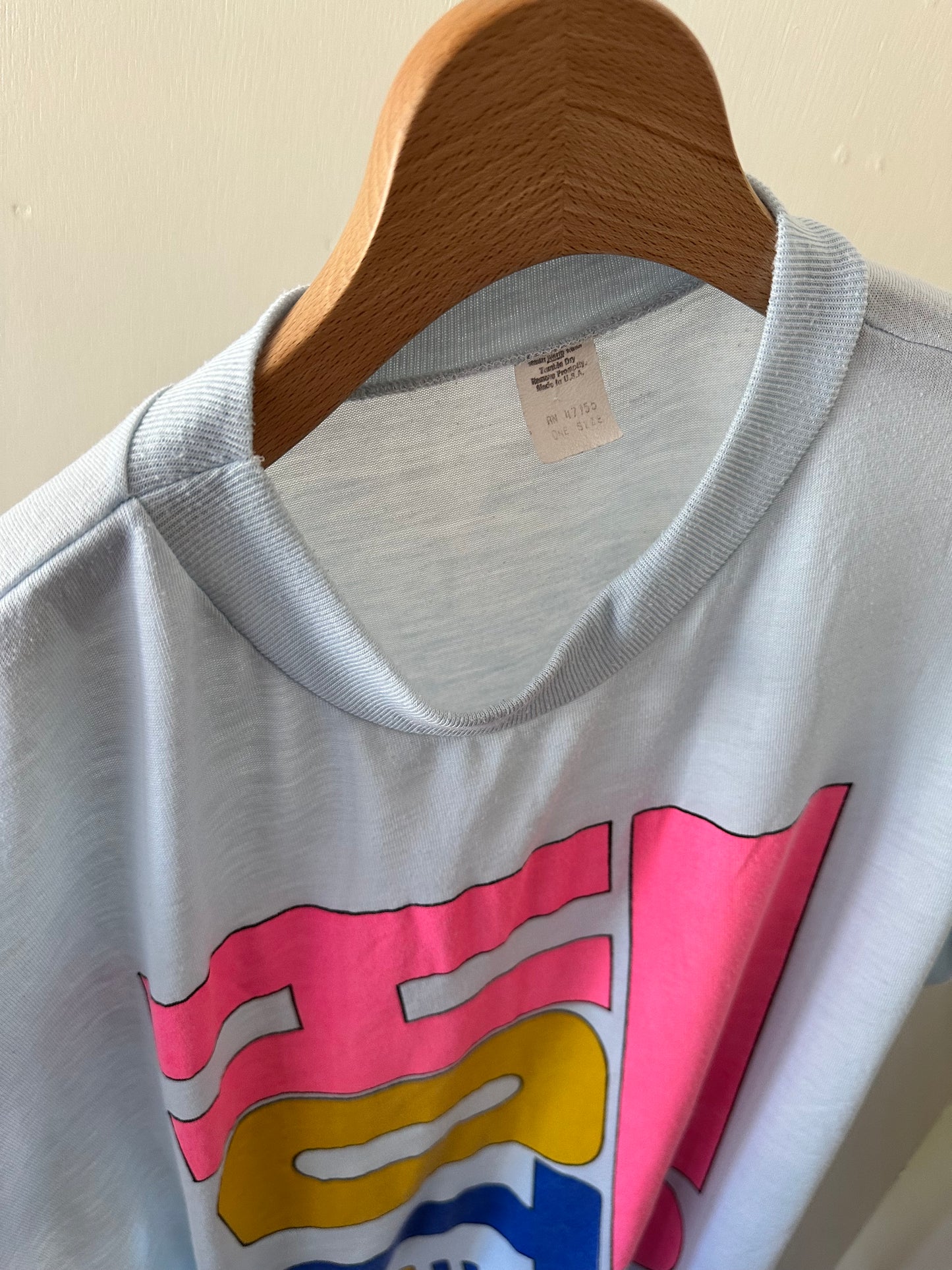 sleeveless print T-shirt