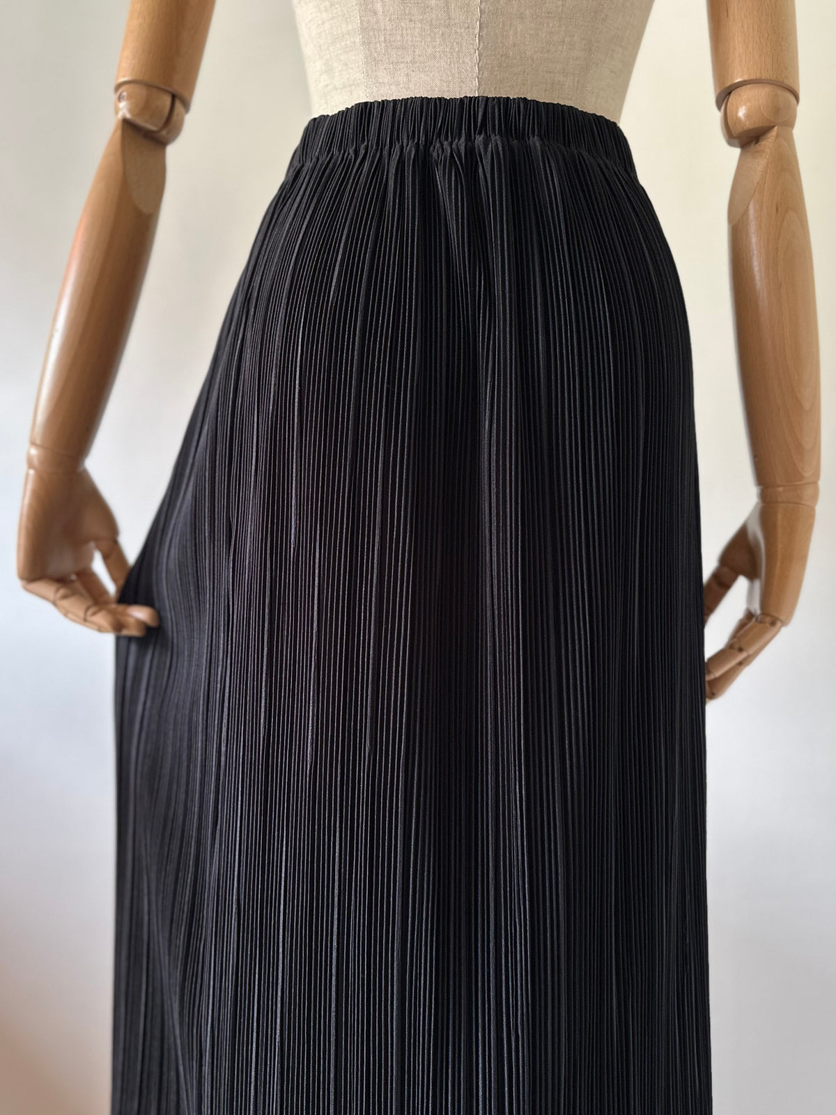 pleats maxi skirt