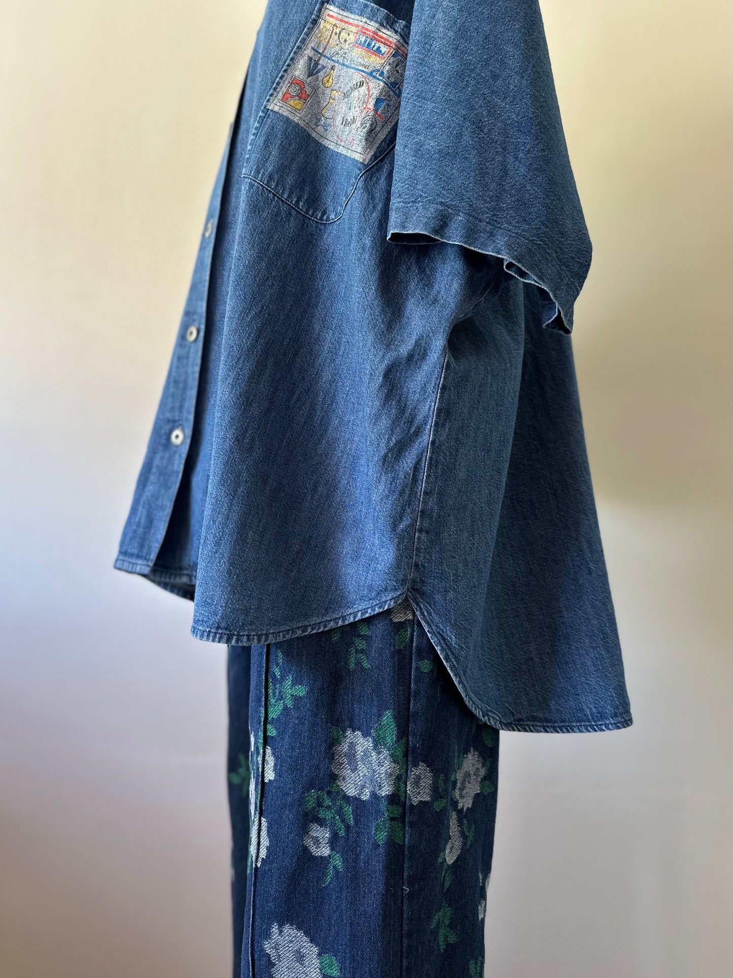wide silhouette denim shirt