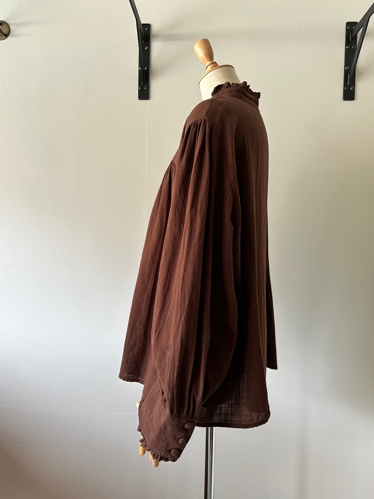 frill design blouse