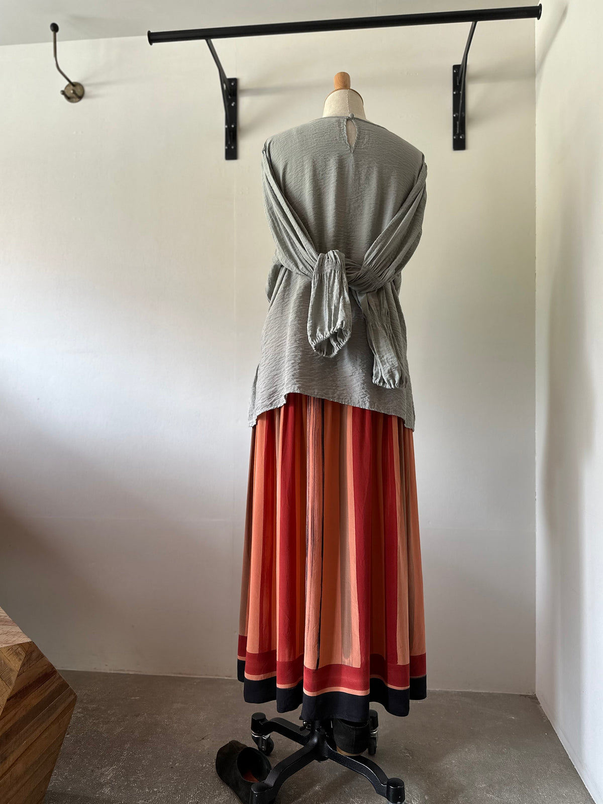 mulch stripe silk skirt
