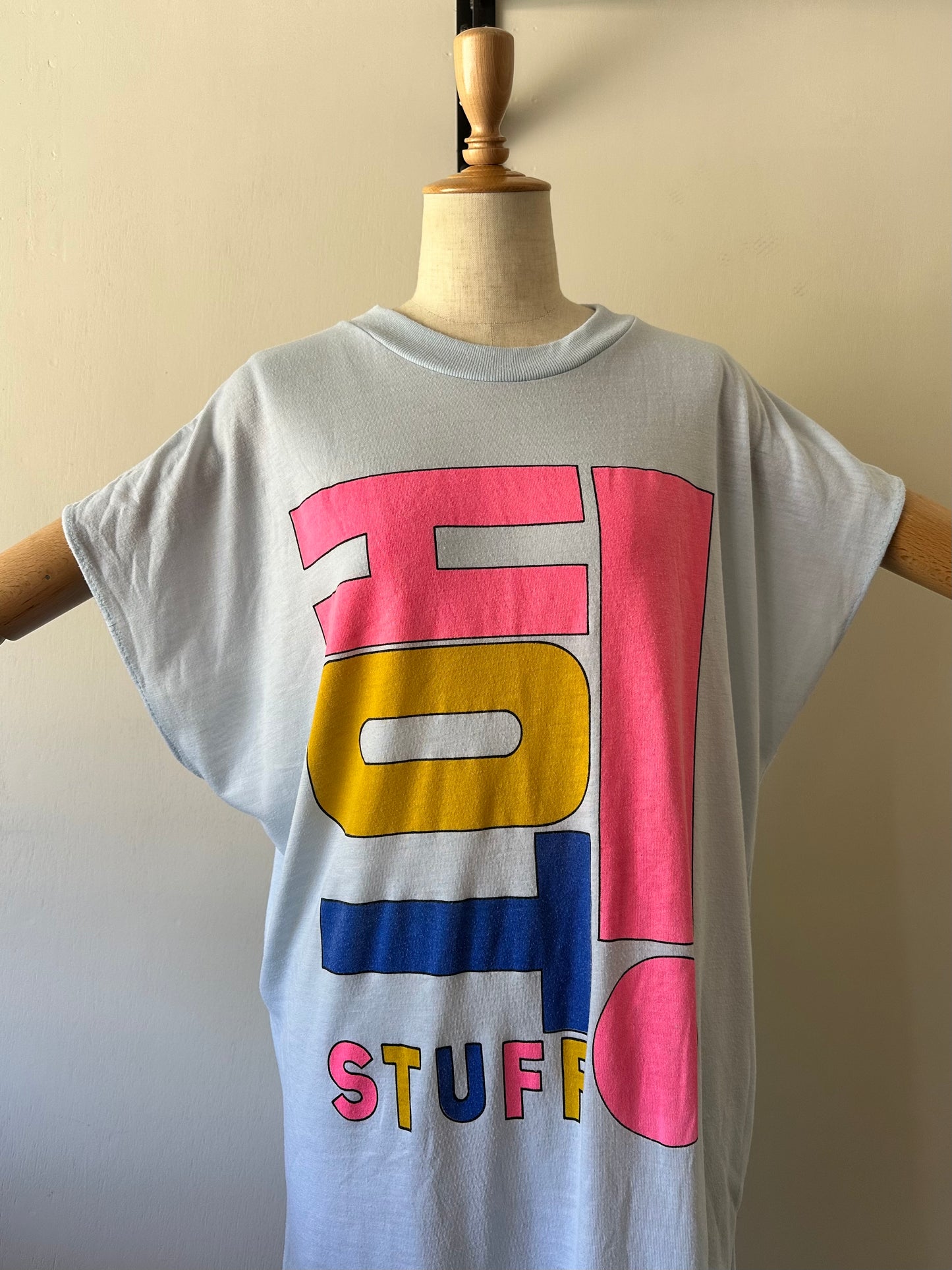 sleeveless print T-shirt