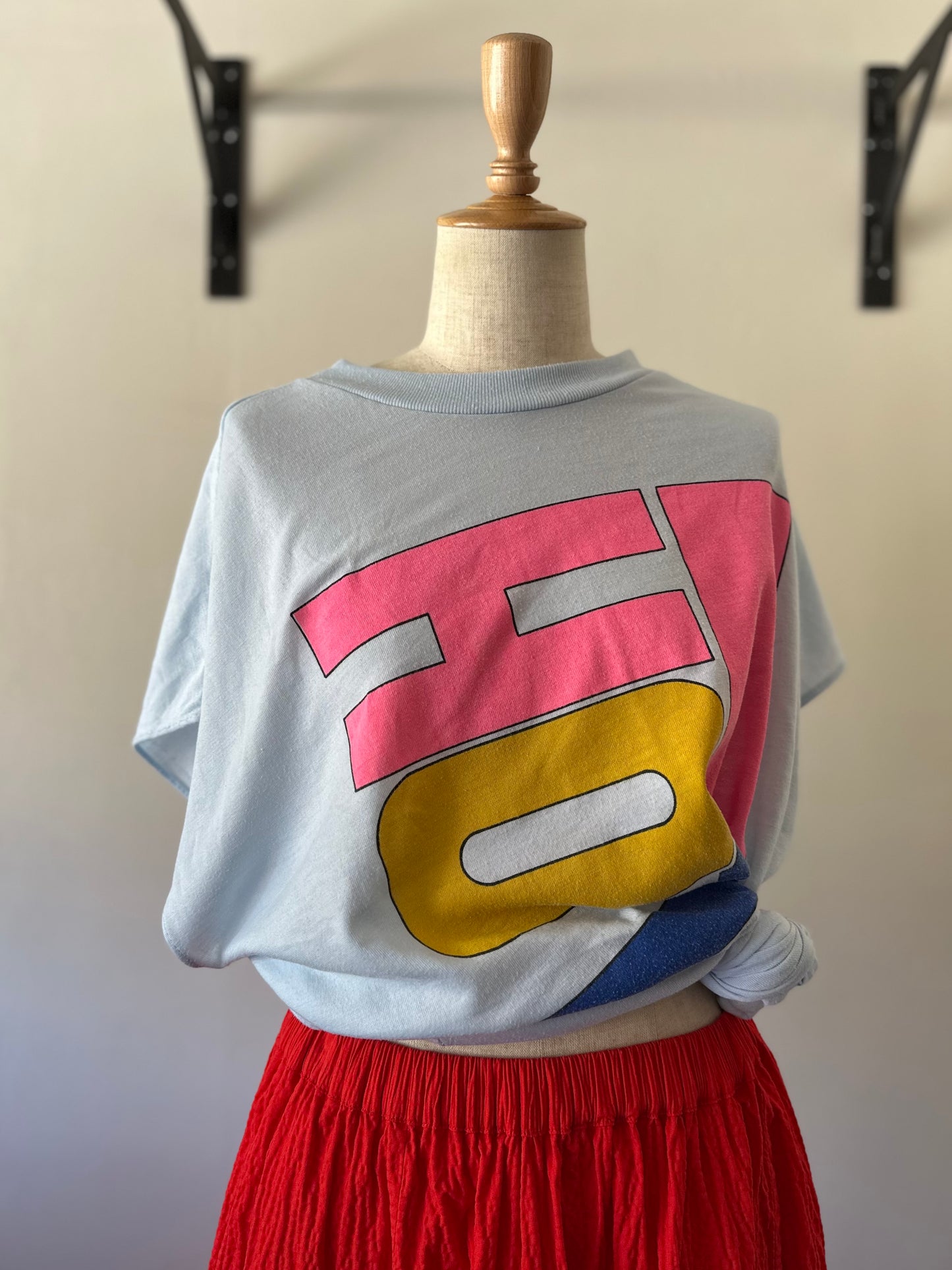 sleeveless print T-shirt