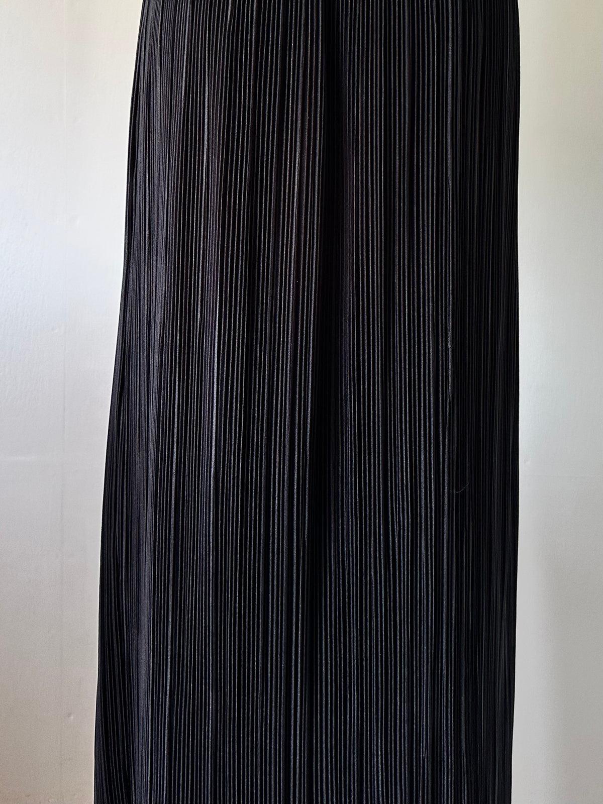 pleats maxi skirt