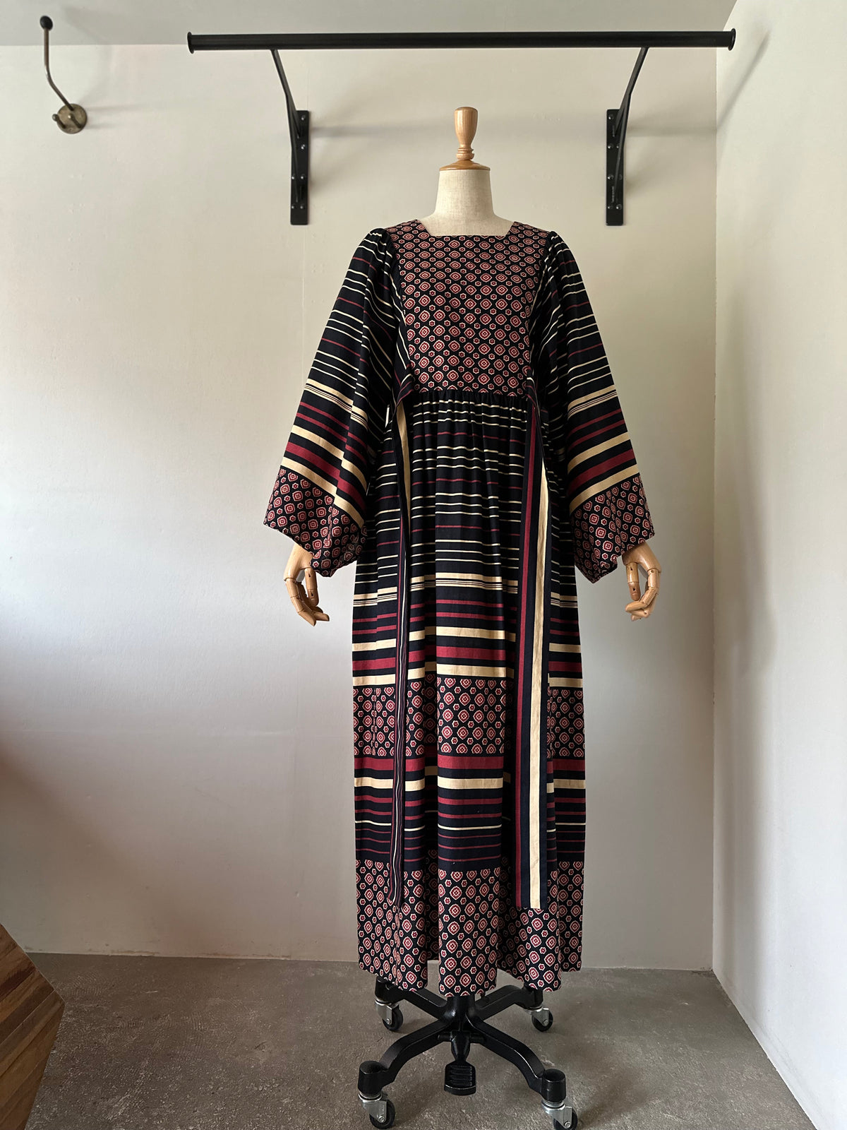 floral×stripe wide sleeve dress
