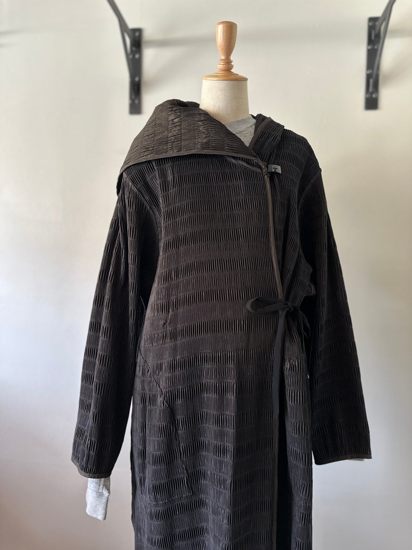 reversible pleats coat
