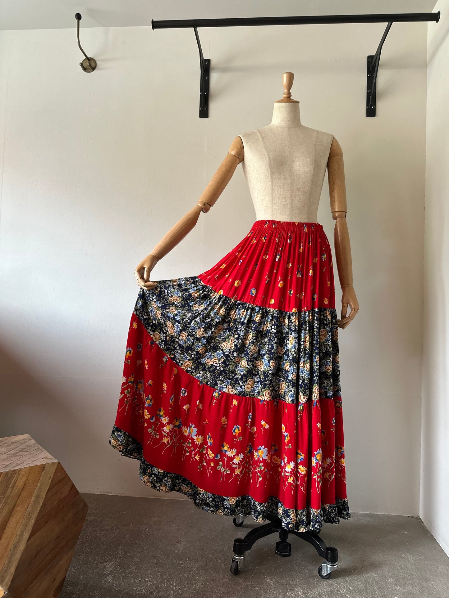 floral tiered maxi skirt