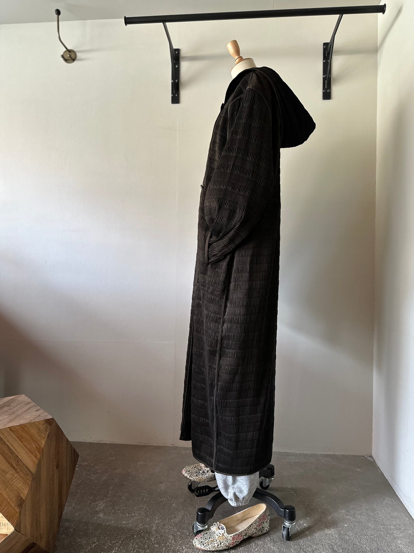 reversible pleats coat