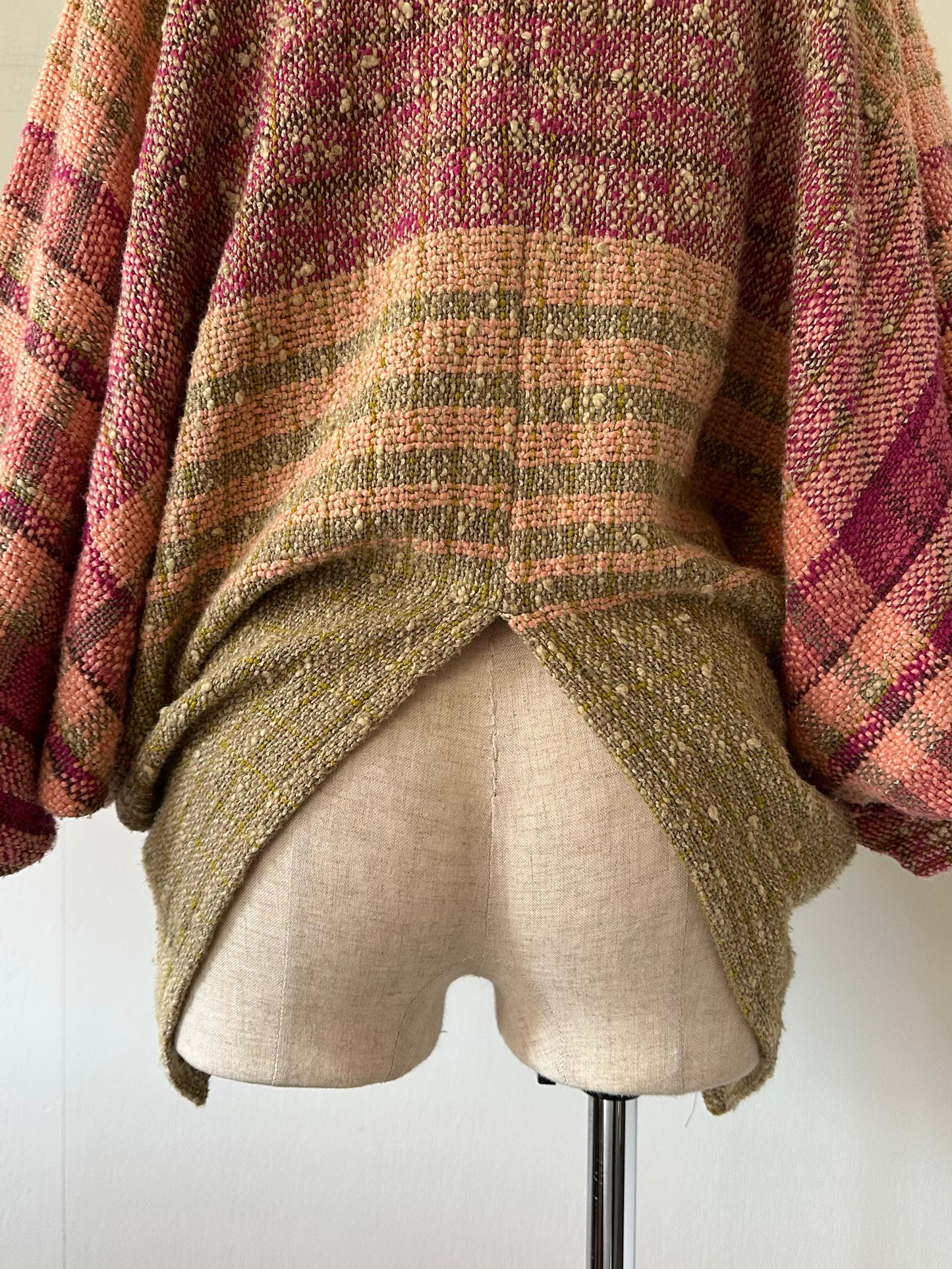 dolman sleeve woven tops