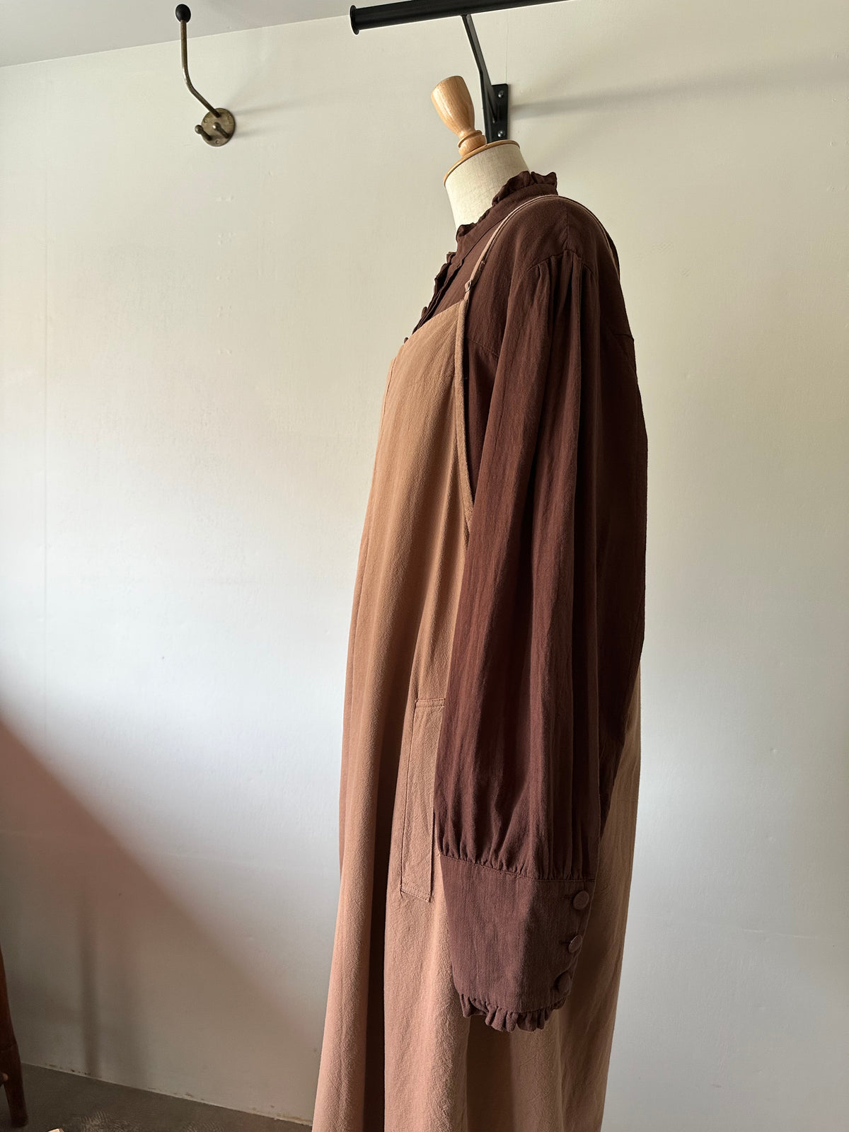 frill design blouse