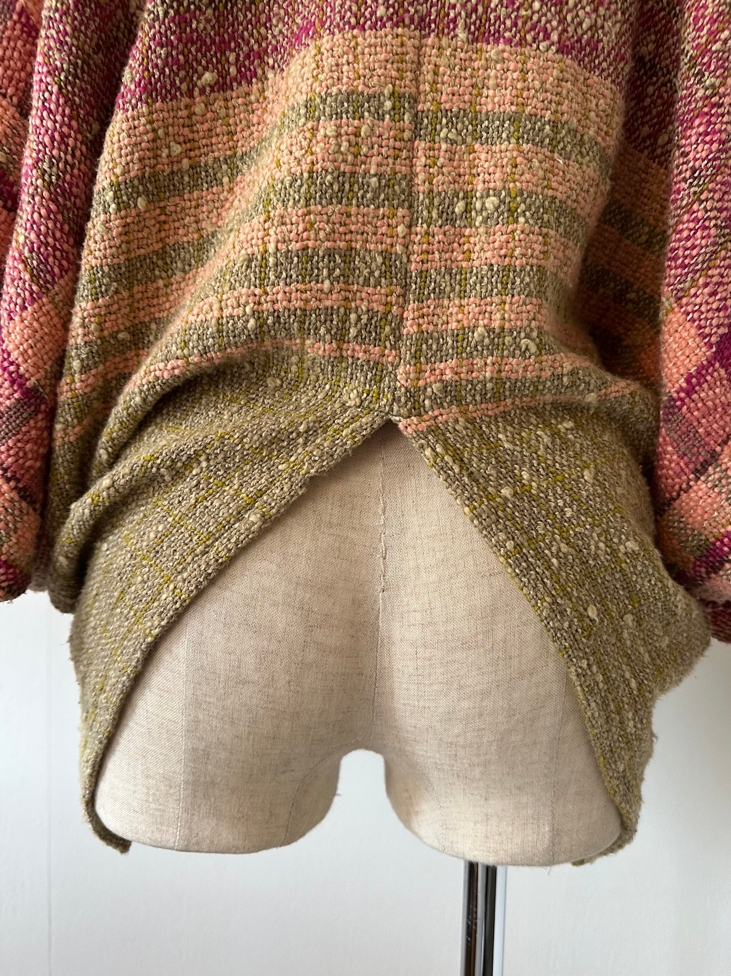 dolman sleeve woven tops