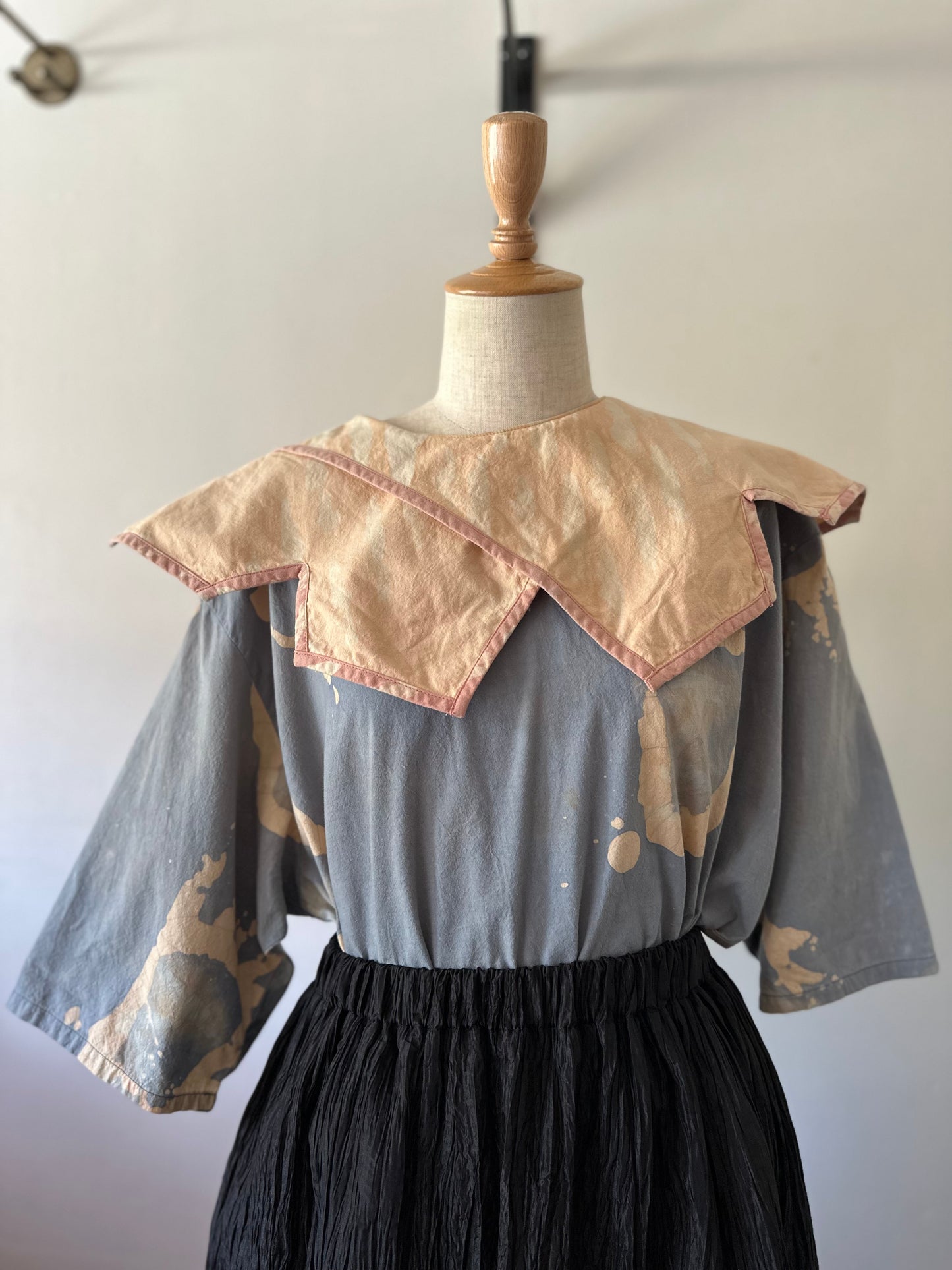 unique collar tops