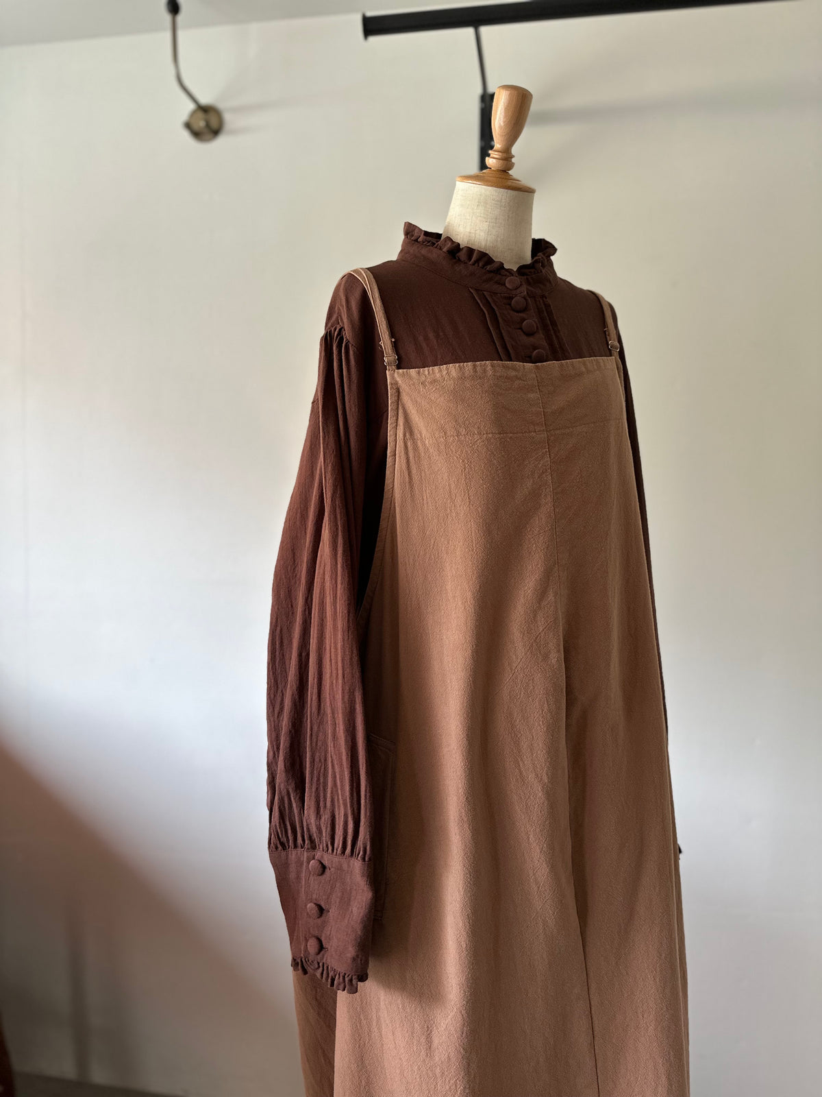 frill design blouse