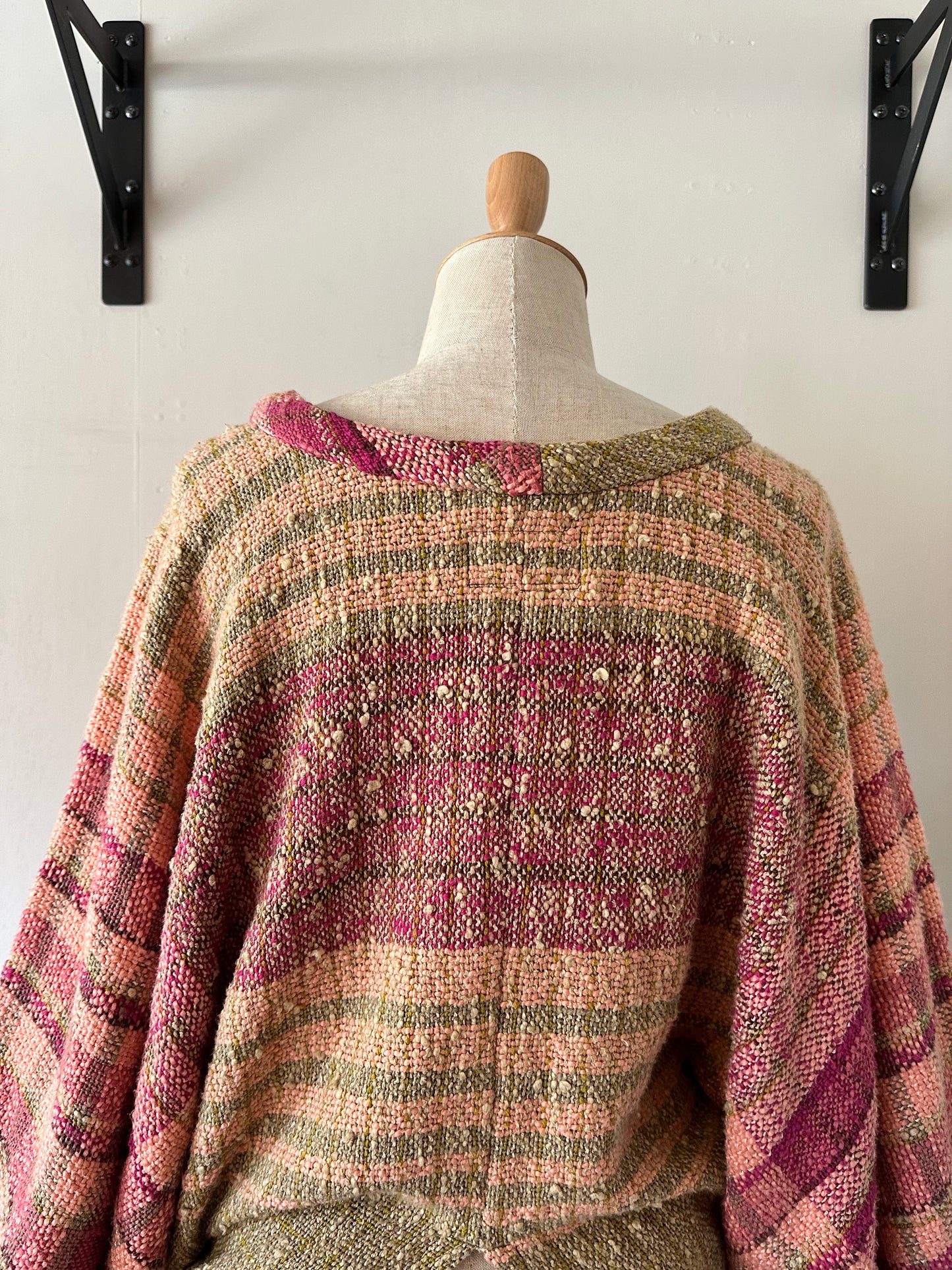 dolman sleeve woven tops