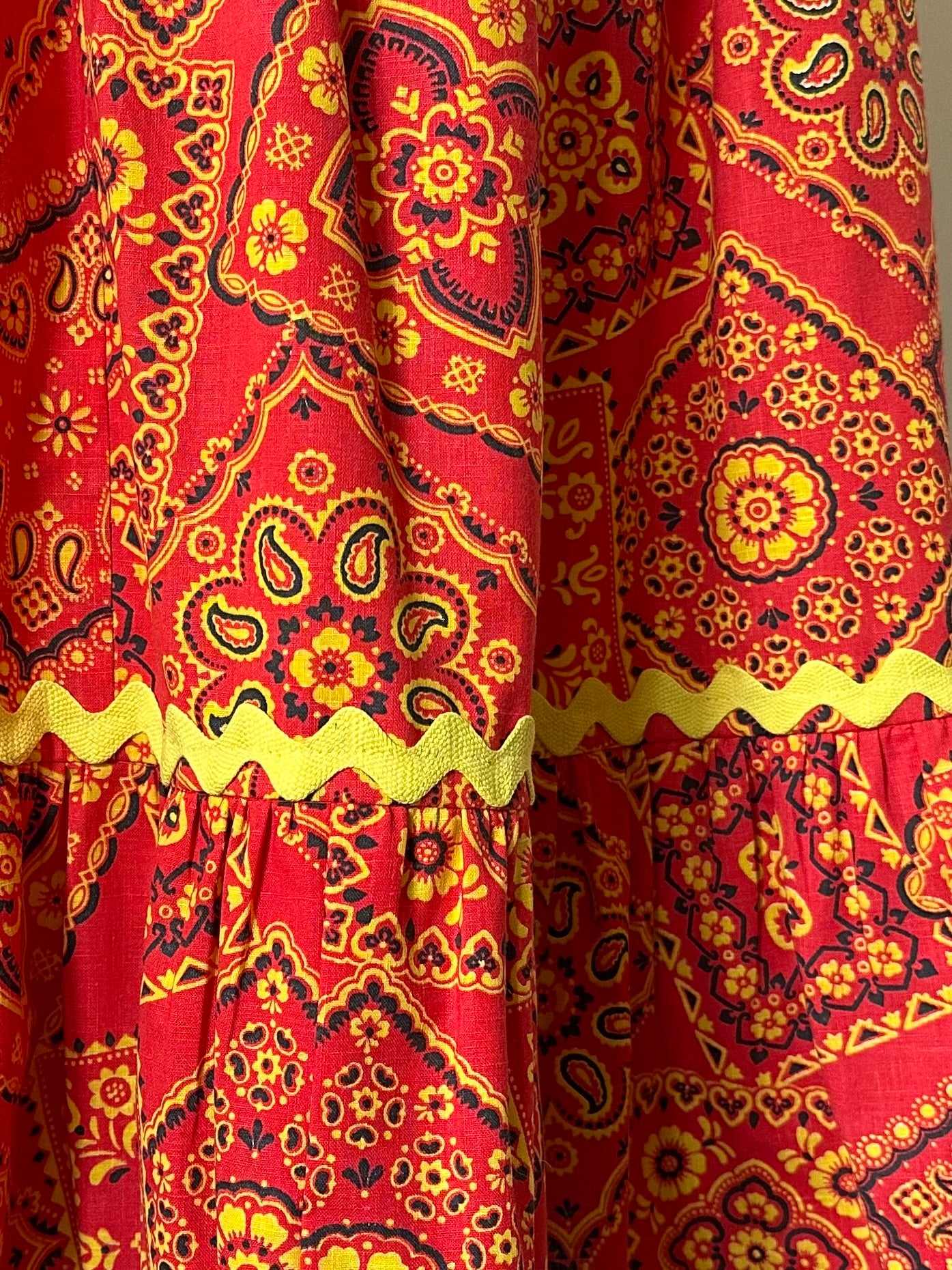 bandanna pattern skirt