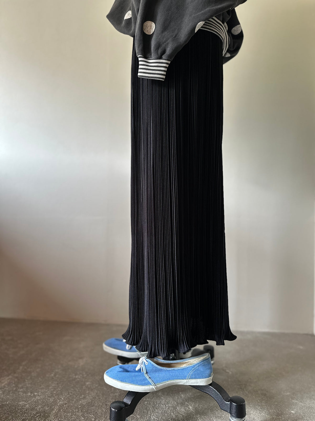 pleats maxi skirt