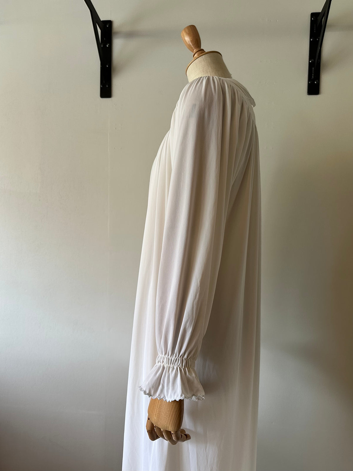 embroidery collar night dress