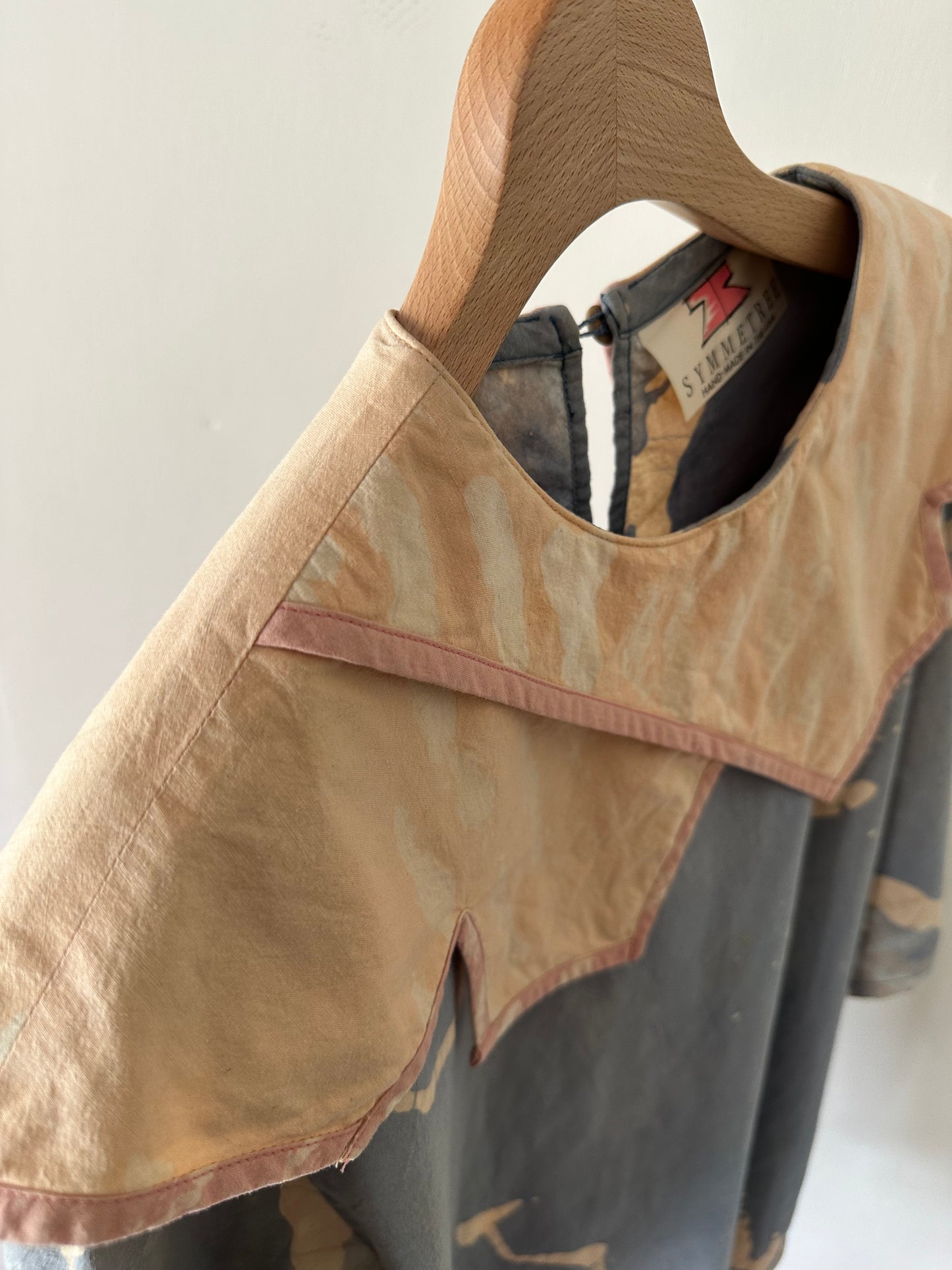 unique collar tops