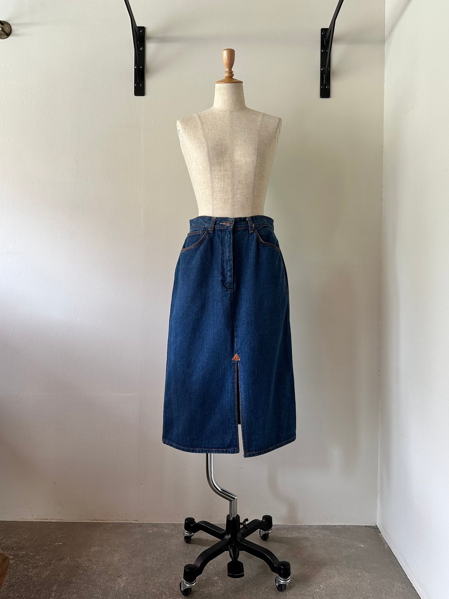 denim slit skirt