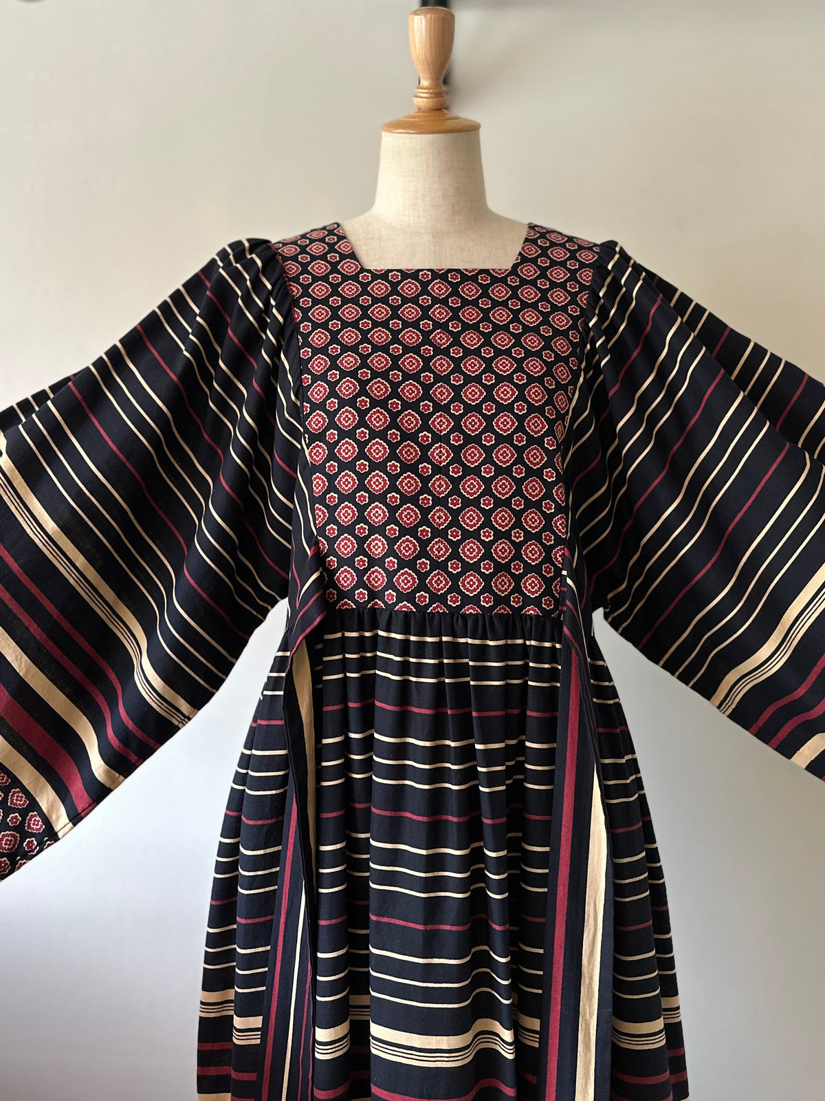 floral×stripe wide sleeve dress