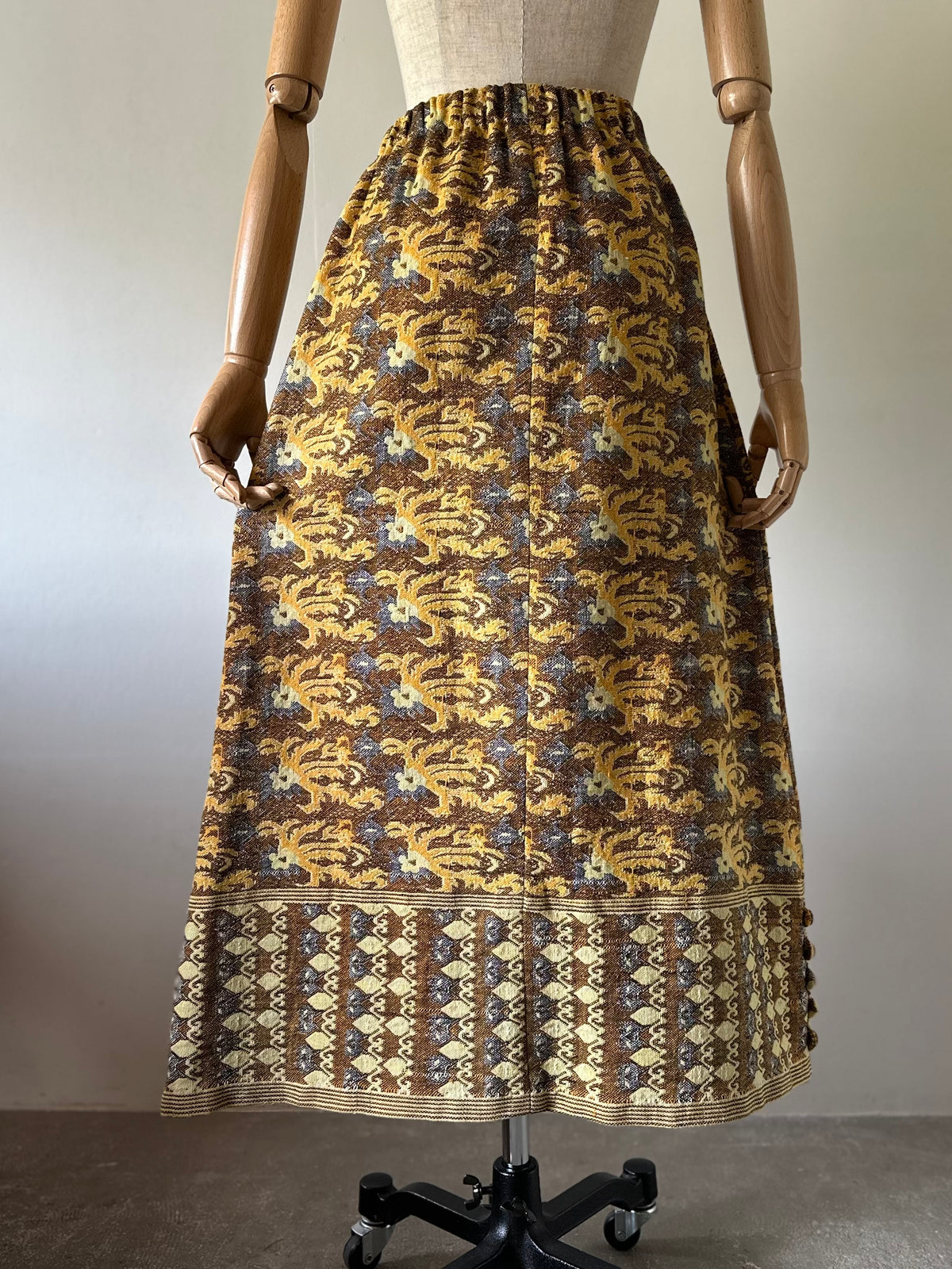 woven maxi skirt