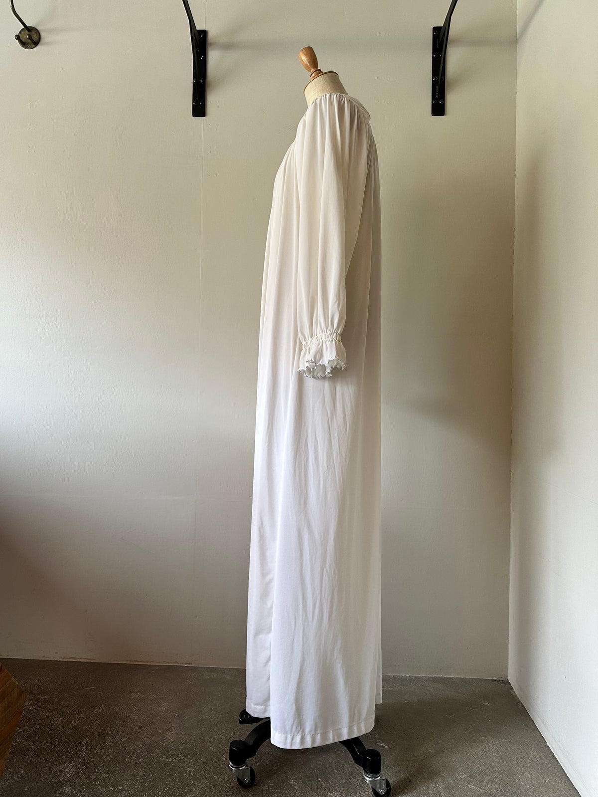 embroidery collar night dress