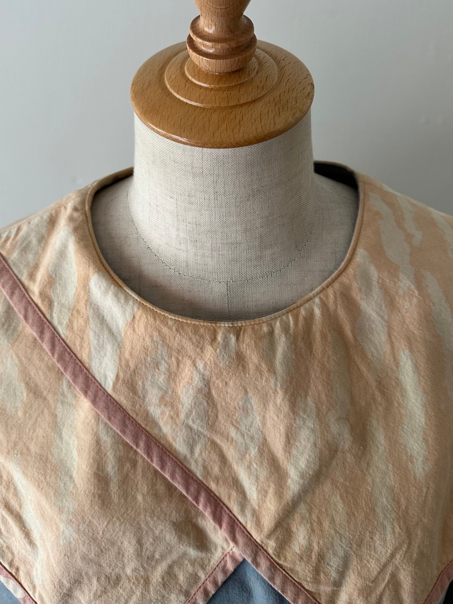 unique collar tops