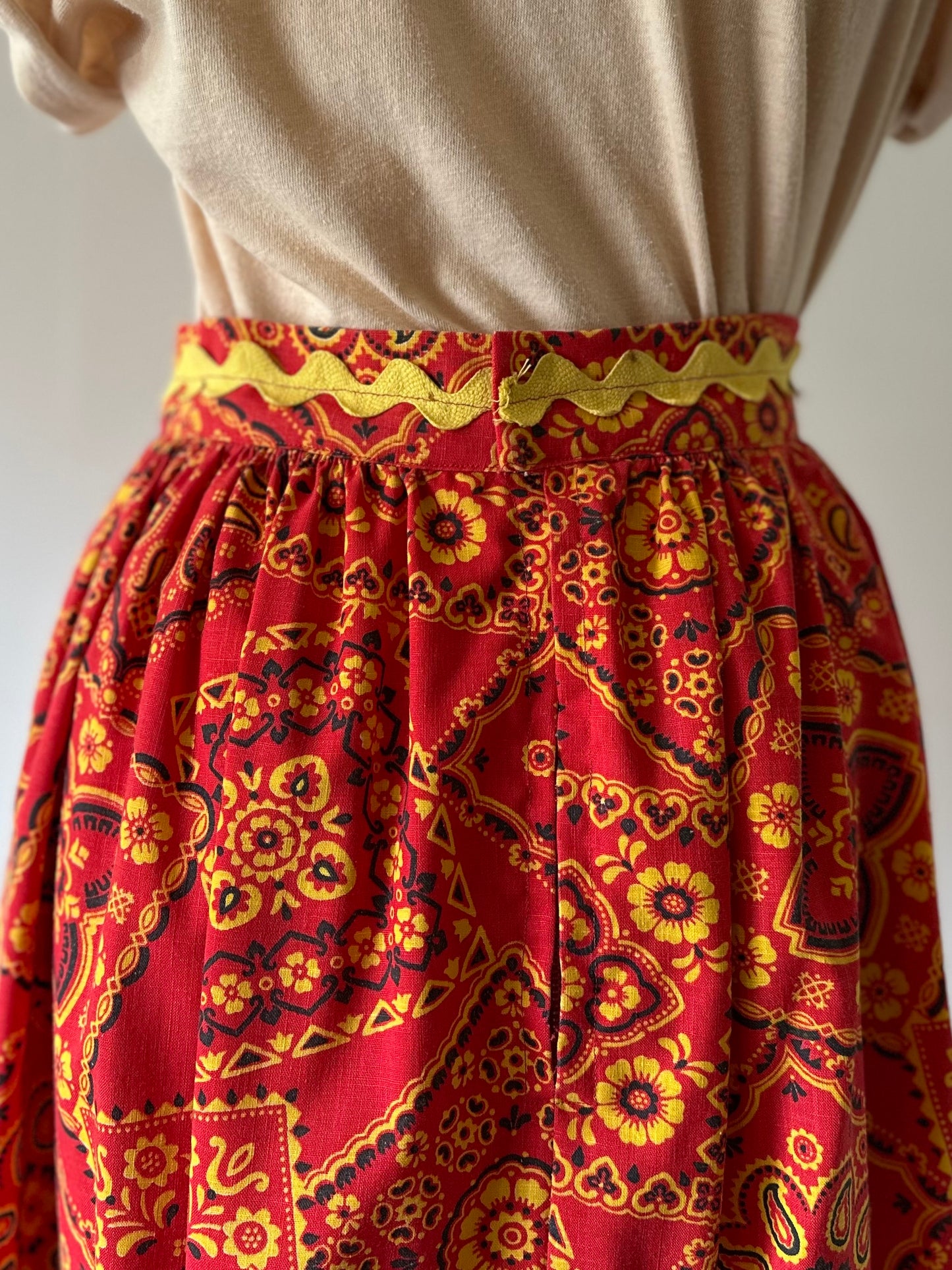 bandanna pattern skirt