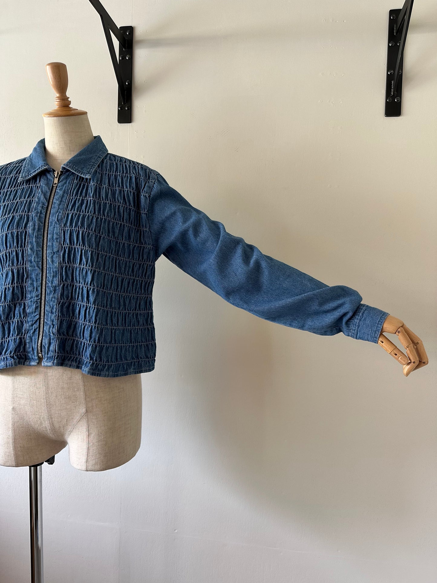 zip up shirring shirt