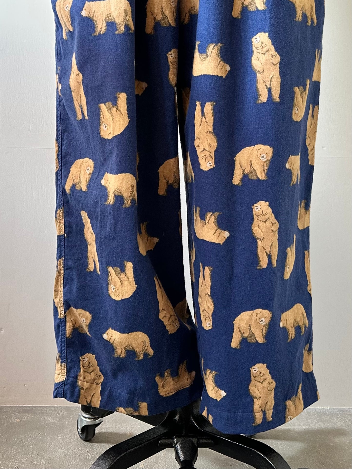 bear pattern pants