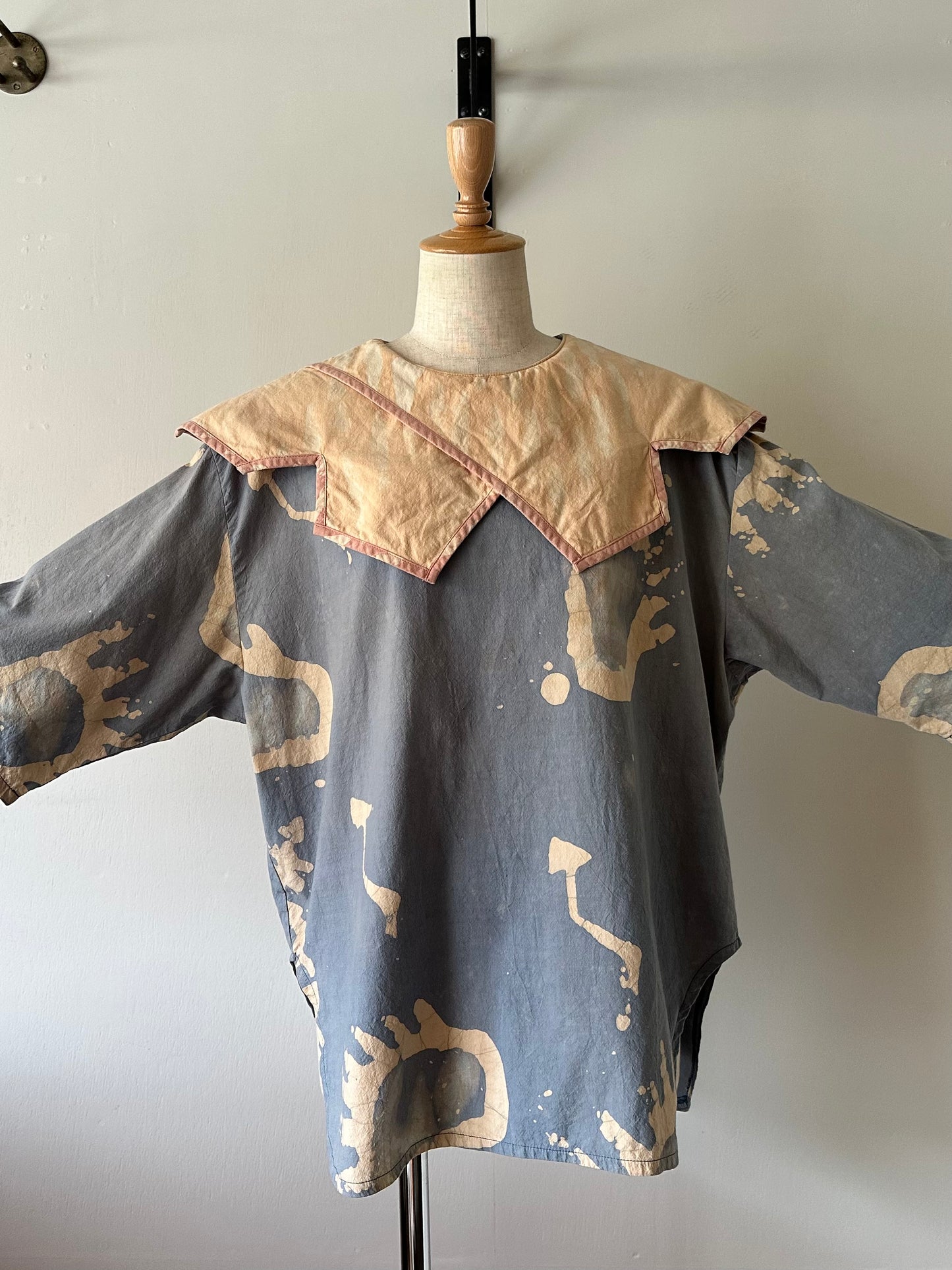 unique collar tops