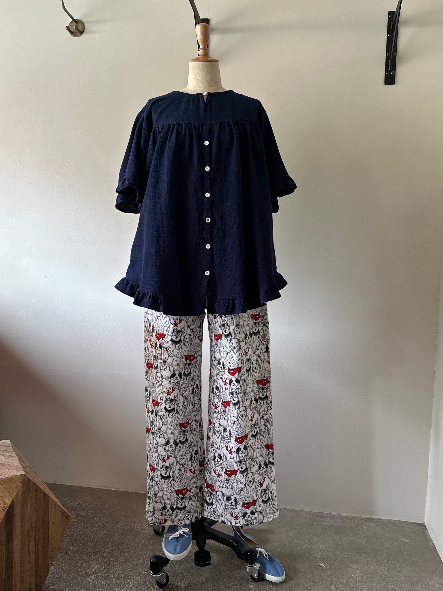 dog pattern pants