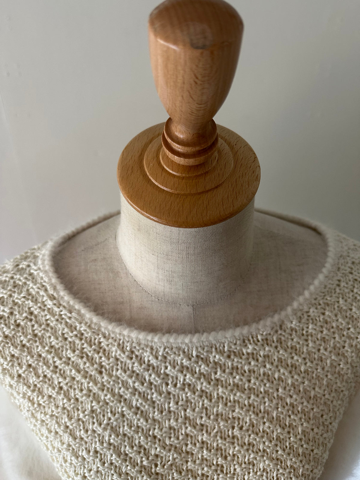 fur sleeve design knit tops