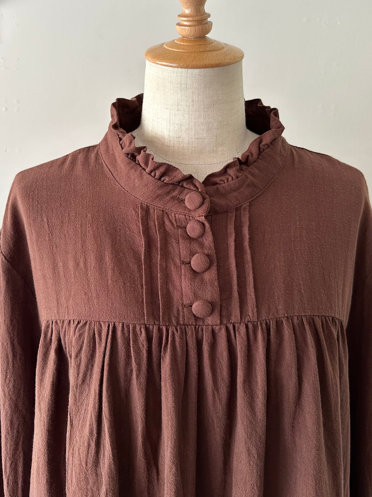frill design blouse