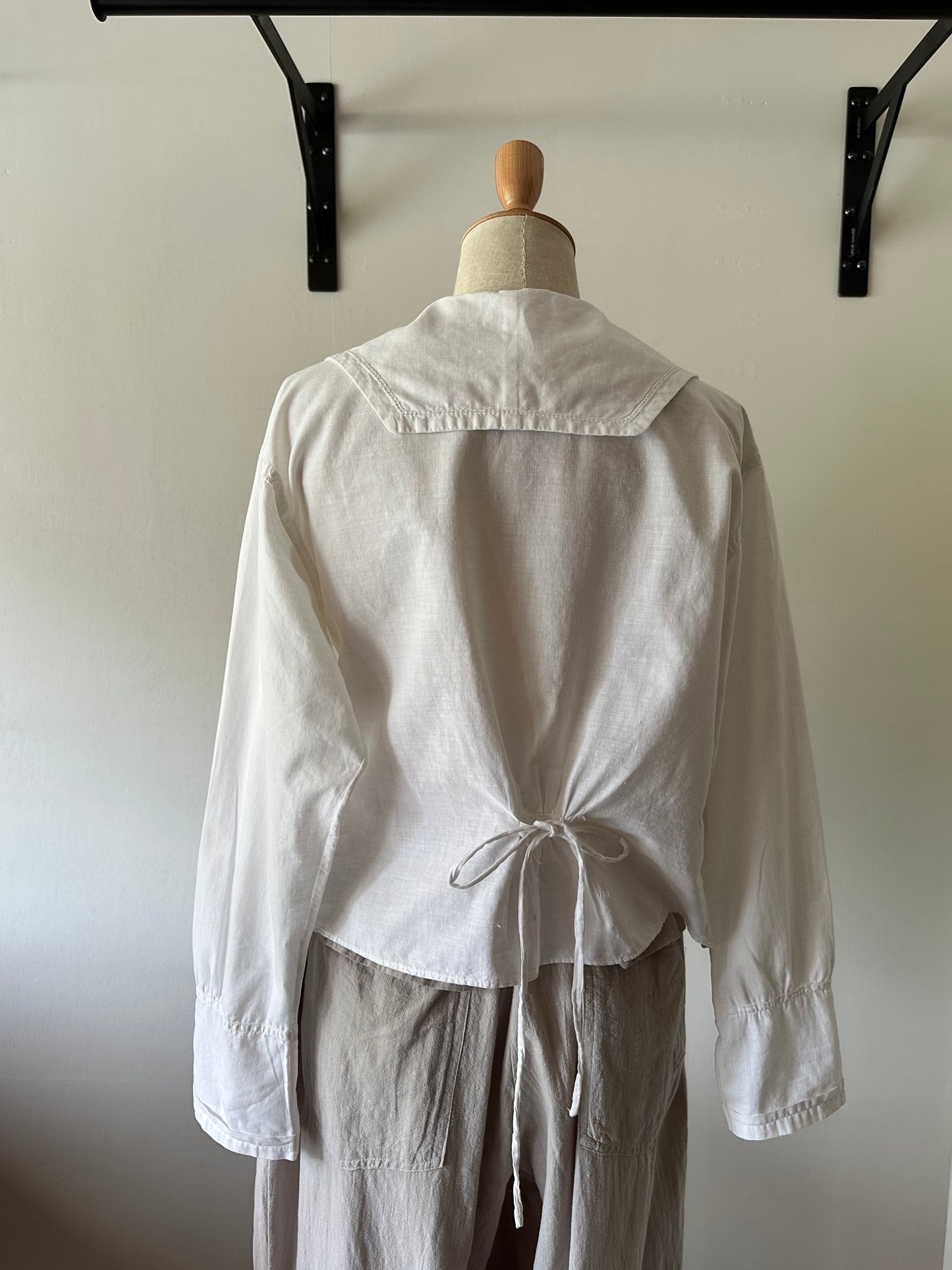 embroidery lace blouse