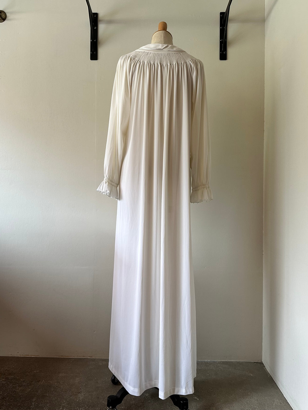embroidery collar night dress