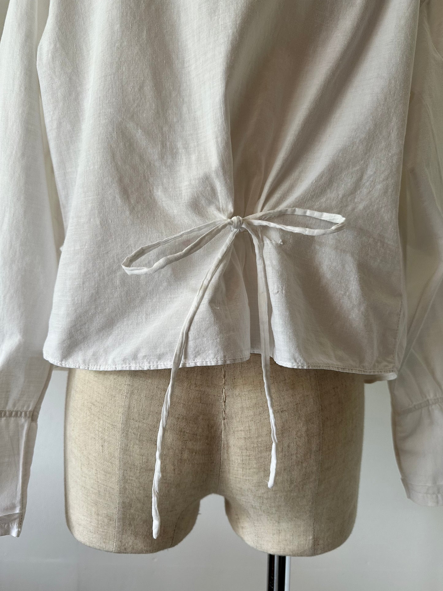 embroidery lace blouse