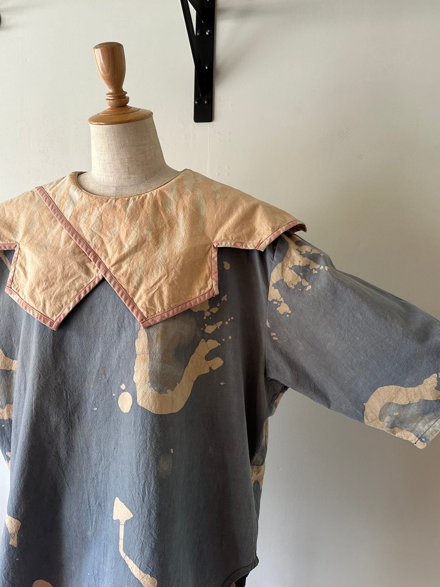 unique collar tops