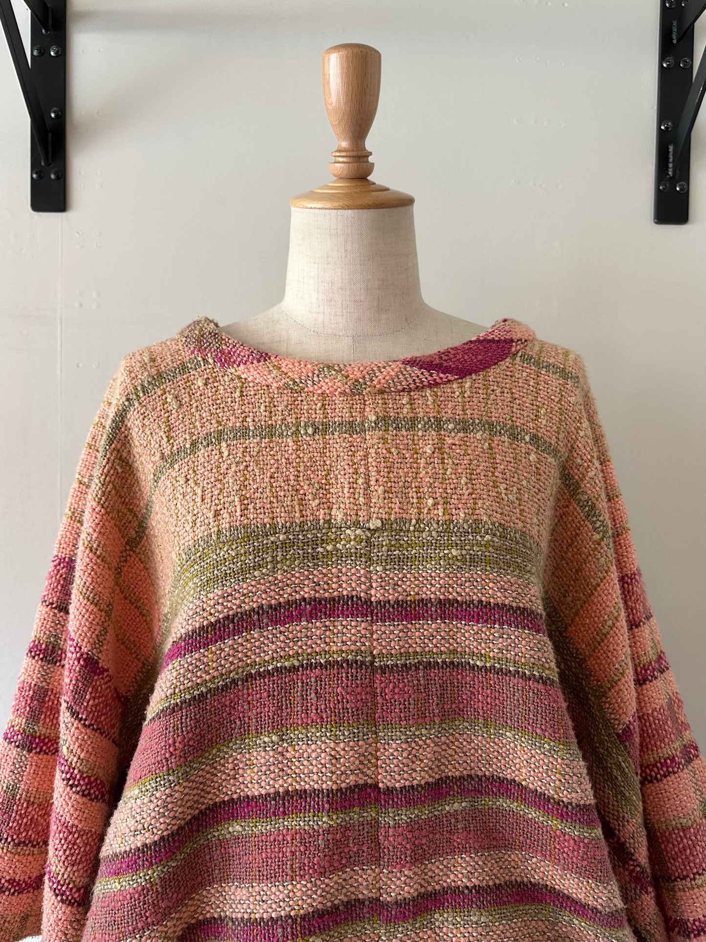 dolman sleeve woven tops