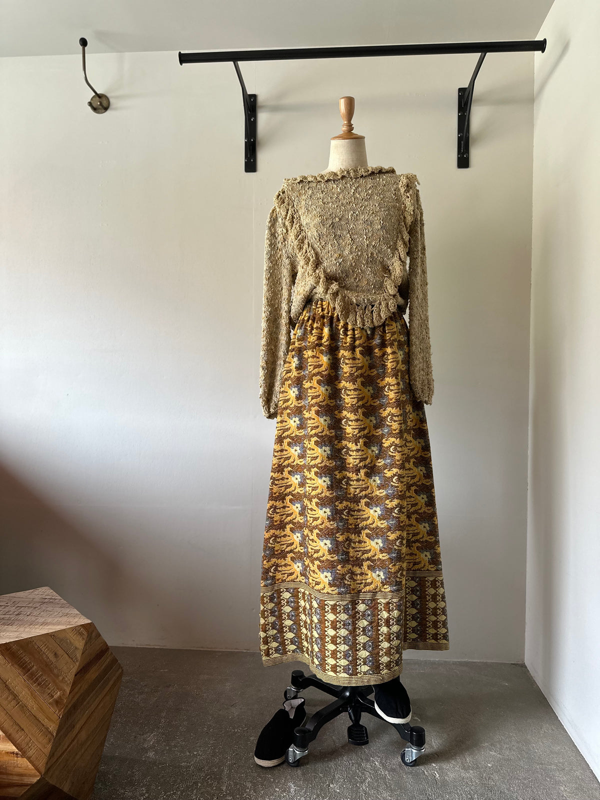 woven maxi skirt