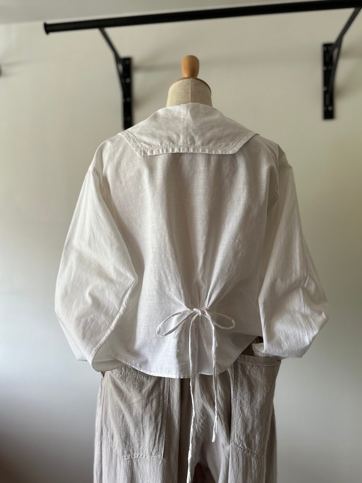 embroidery lace blouse