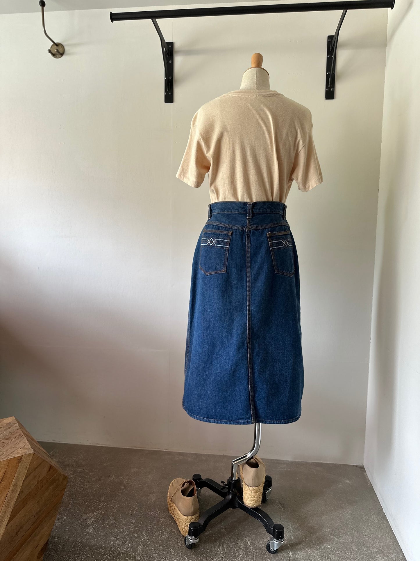 denim slit skirt