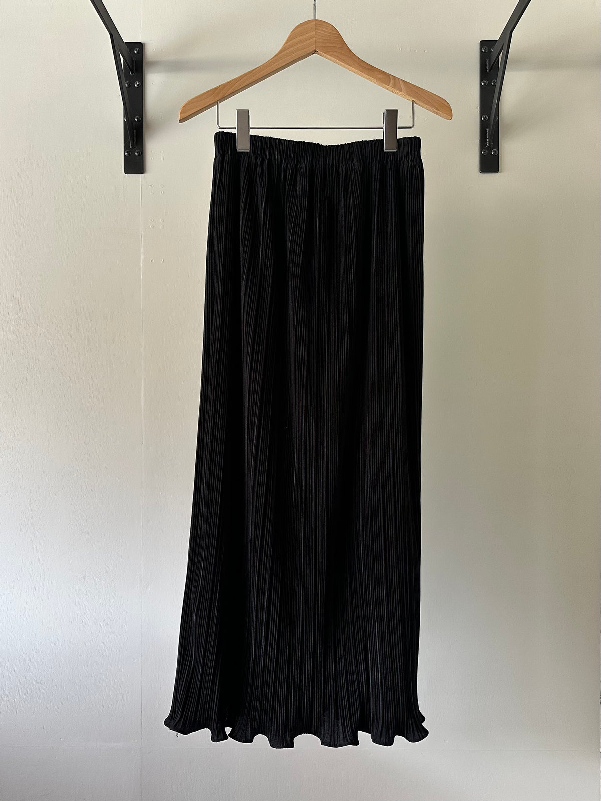 pleats maxi skirt